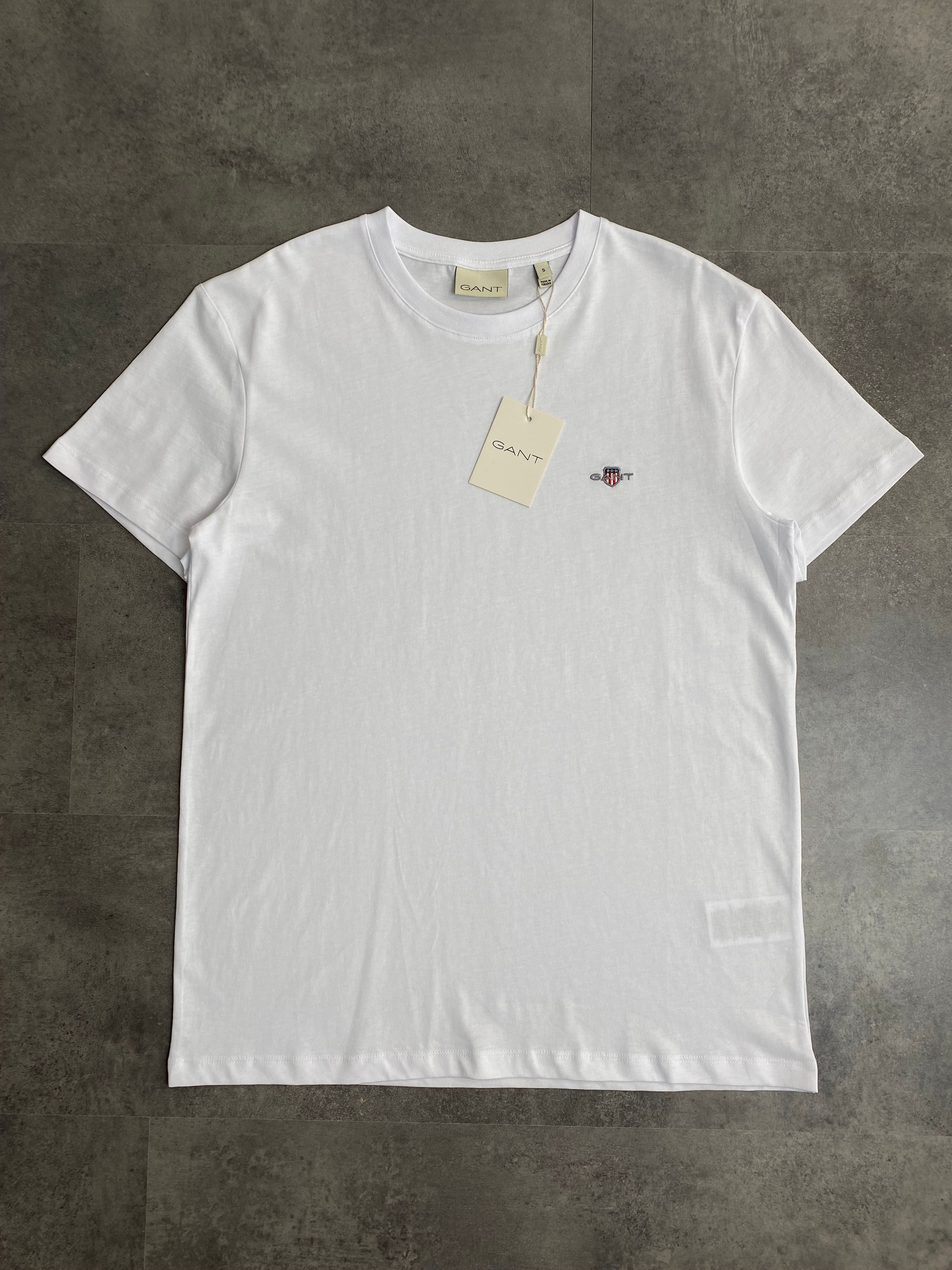 Yeni Sezon Basic Essential Logo T-shirt - BEYAZ