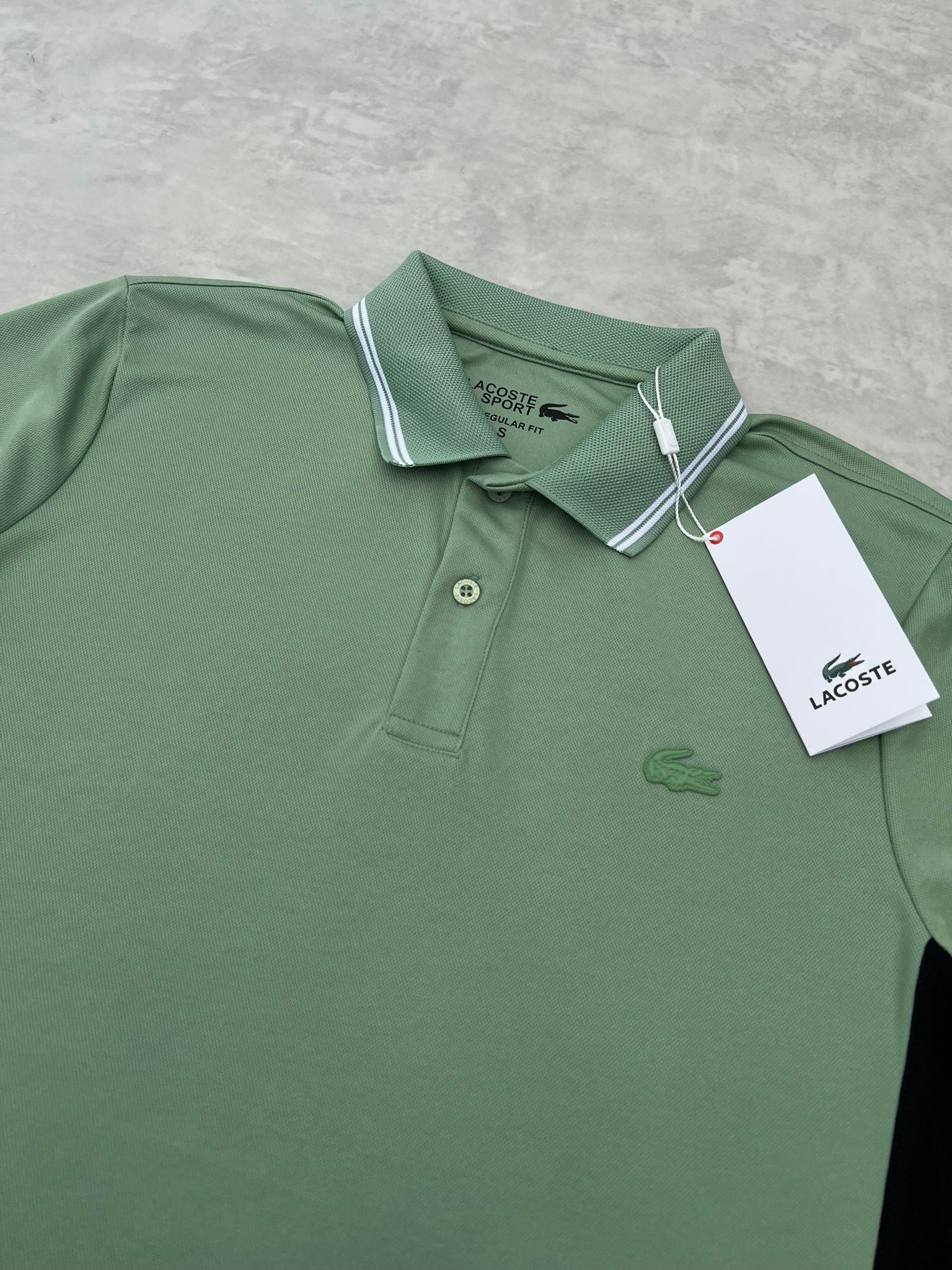 Clima Cool (Nefes Alan) Yaka Şeritli Light Green T-shirt