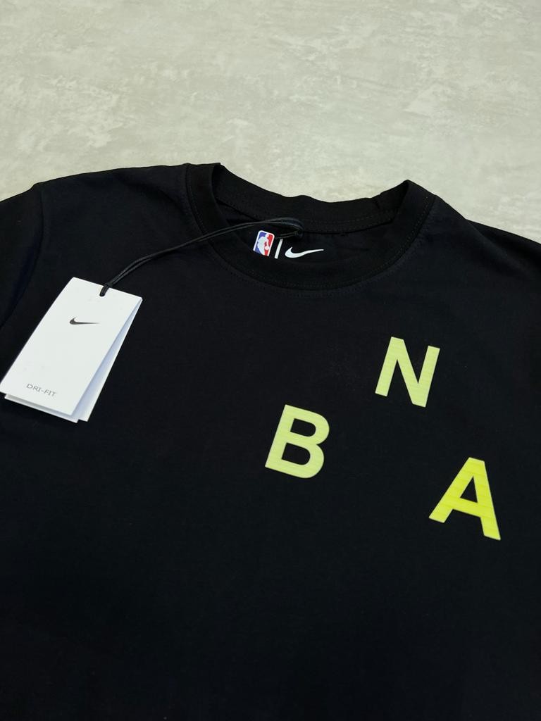Team Nba Essential Logo Black T-shirt