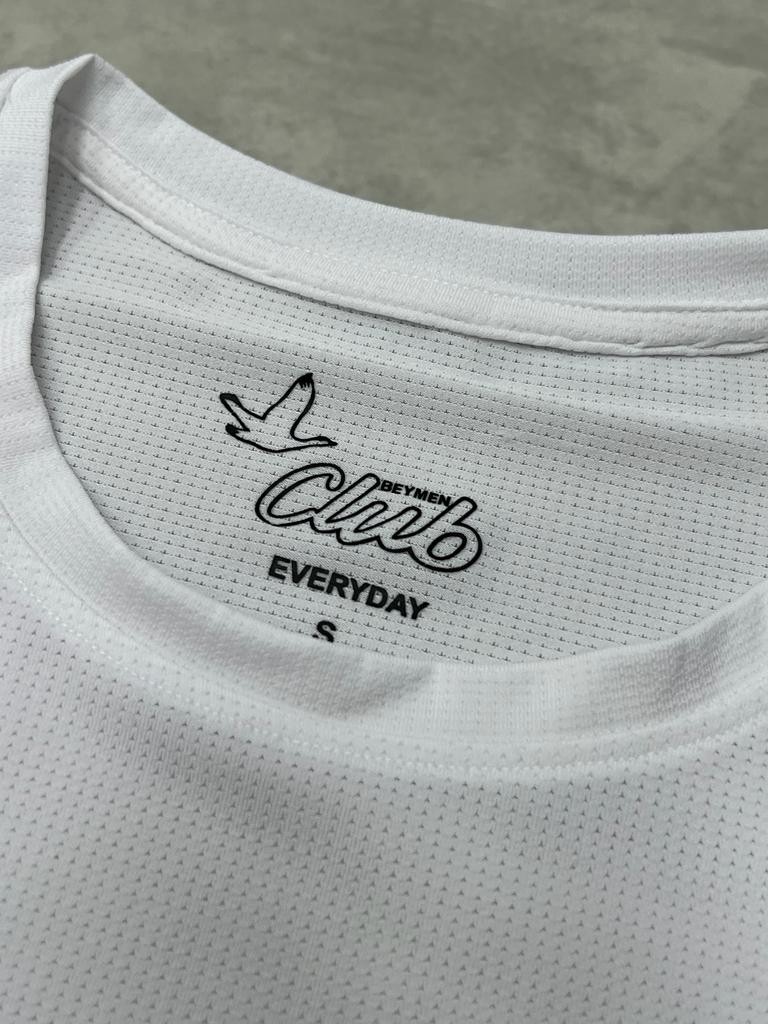 Classic Mini Logo (Clima Cool)  Basic  White  T-shirt