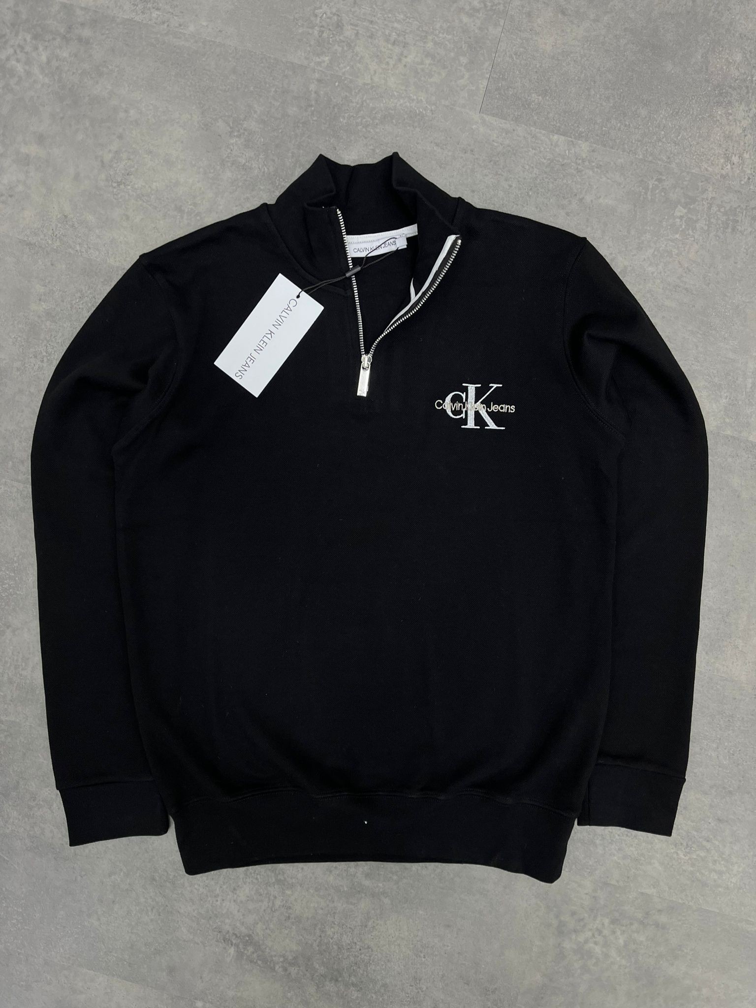 Yeni Sezon Yarım Fermuarlı Nakış Logo Sweatshirt