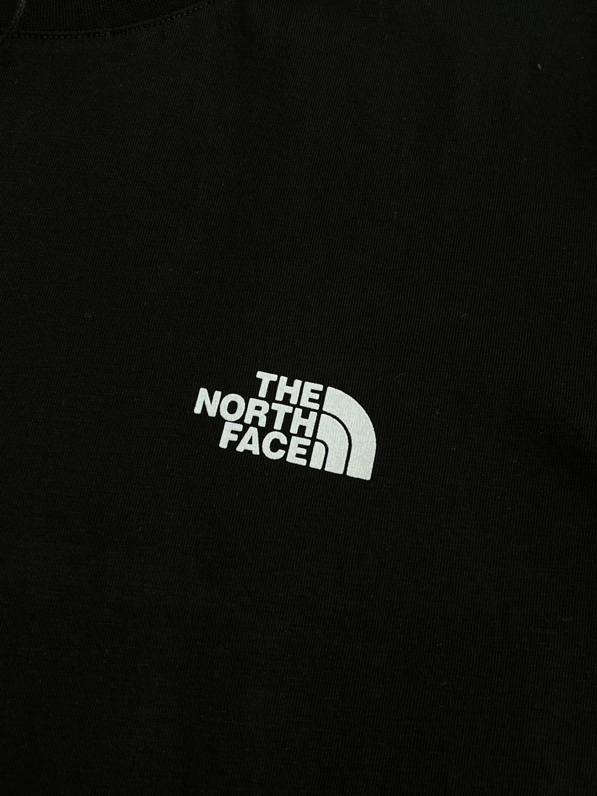 Floral Print On The Back Black T-shirt