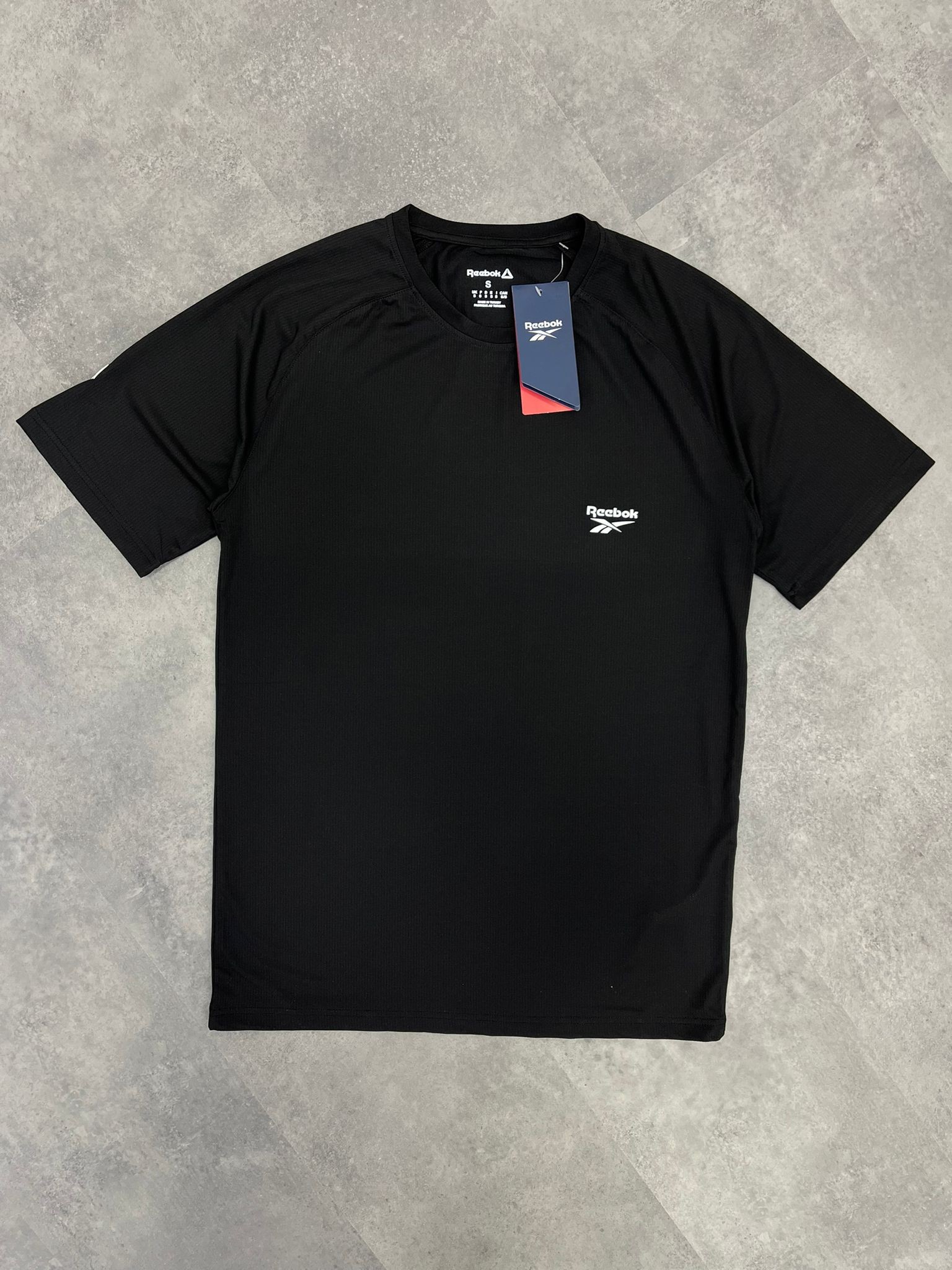 Yeni Sezon Slim Fit Clima (Nefes Alan) Black T-shirt