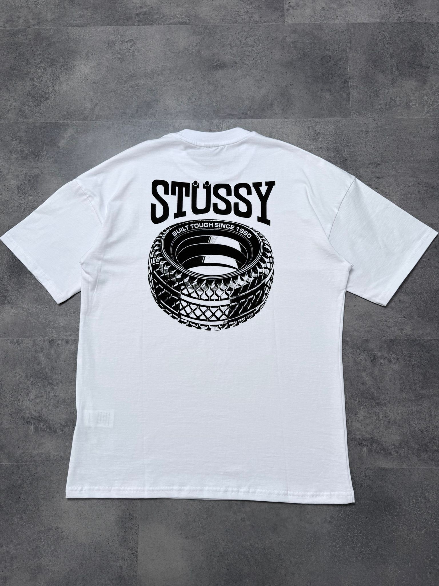 Yeni Sezon Tyre Back White T-shirt