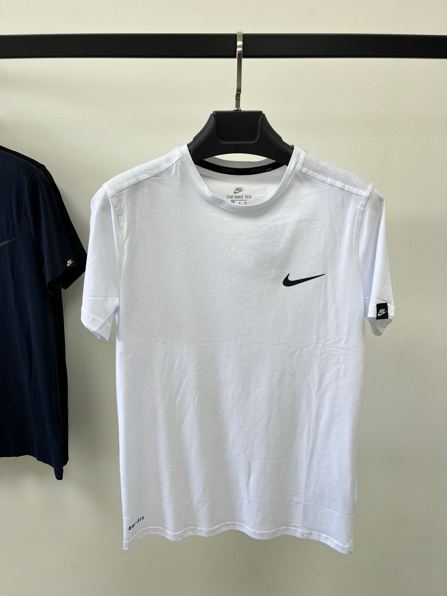 Classic Basic Logo White T-shirt