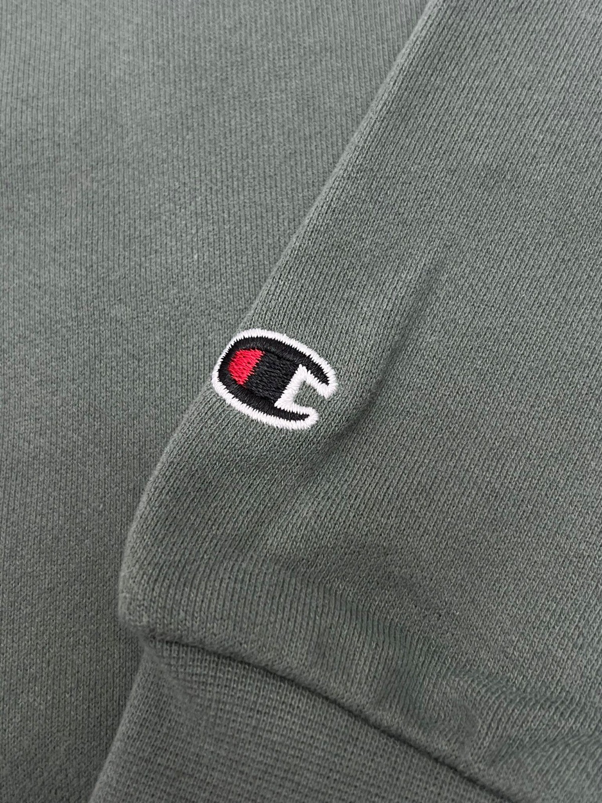 Yeni Sezon Ton To Tone Nakış Logo Sweatshirt - HAKİ