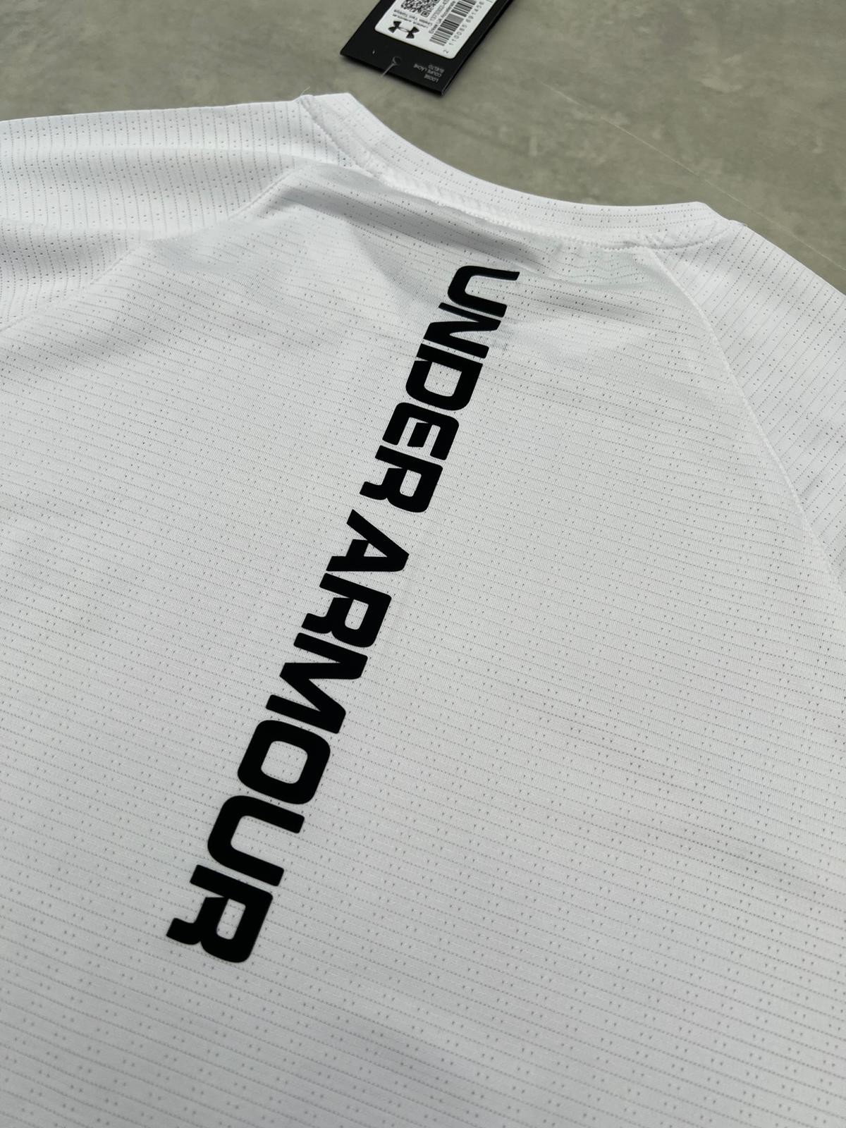 Back Print Detaylı Mini Logo Classic White T-shirt