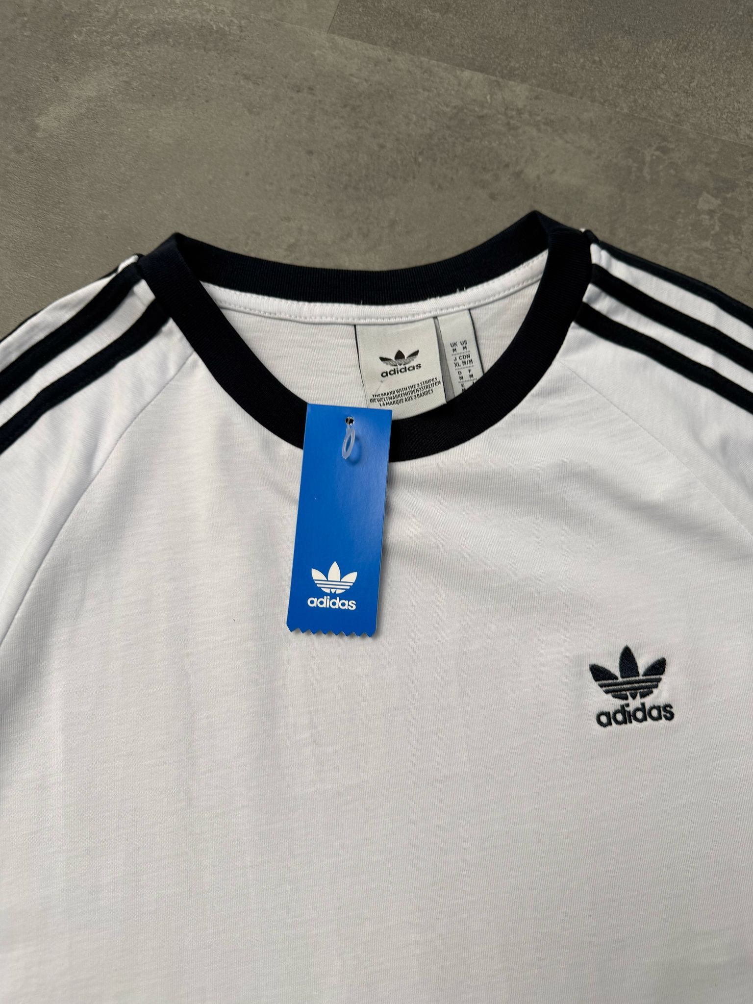 Yeni Sezon Classics 3 Stripes T-shirt - BEYAZ