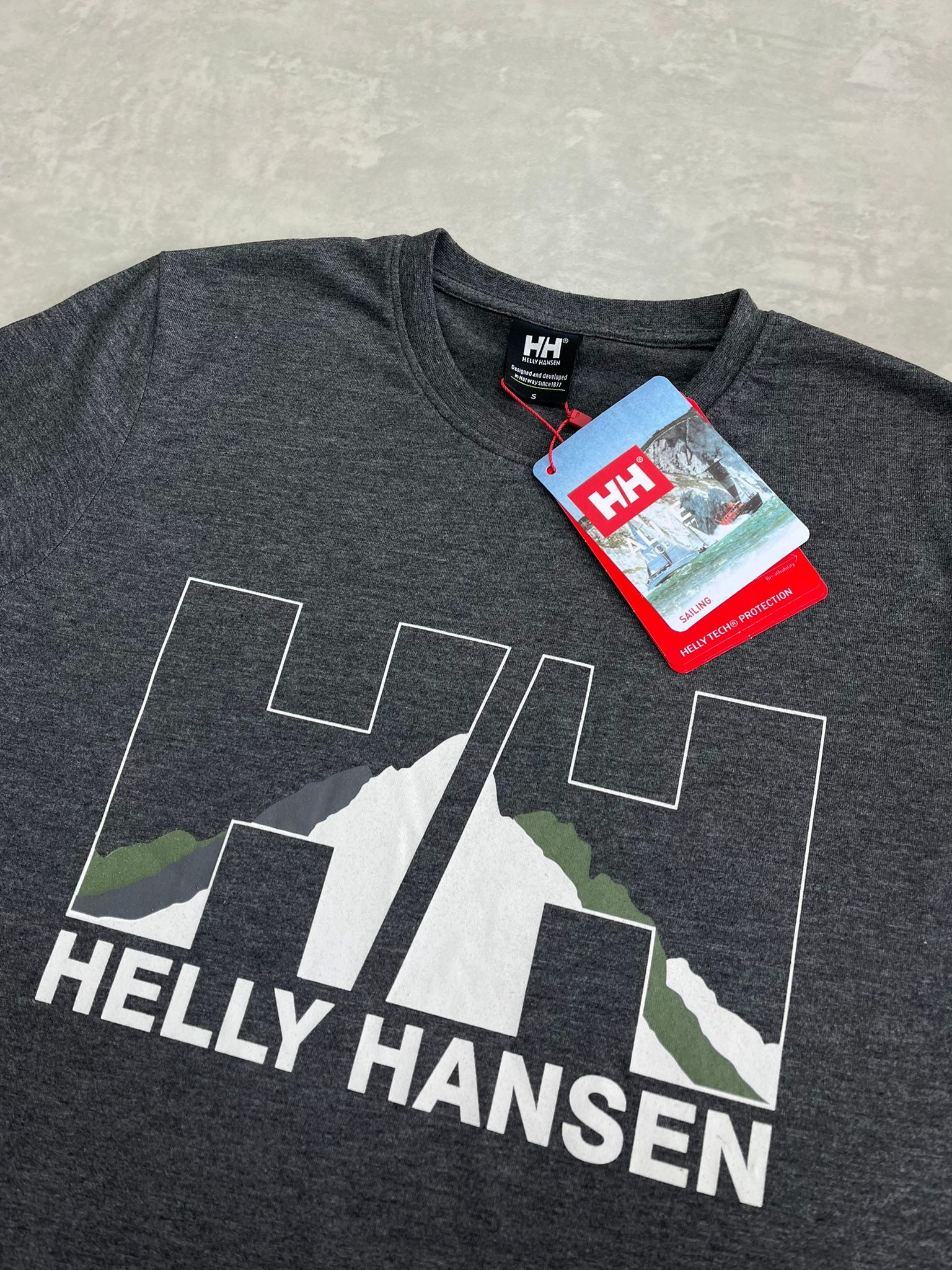 Herb Mountain  Mid Logo Füme  T-shirt
