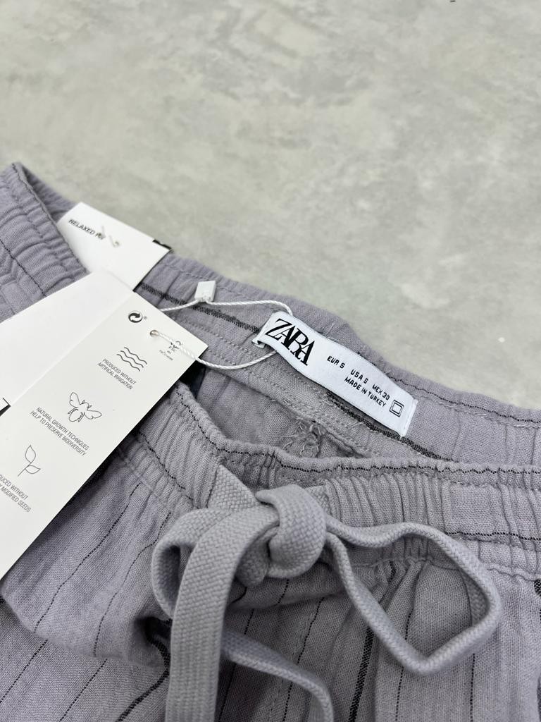 Gray Basic Çizgili Keten Slim Şort