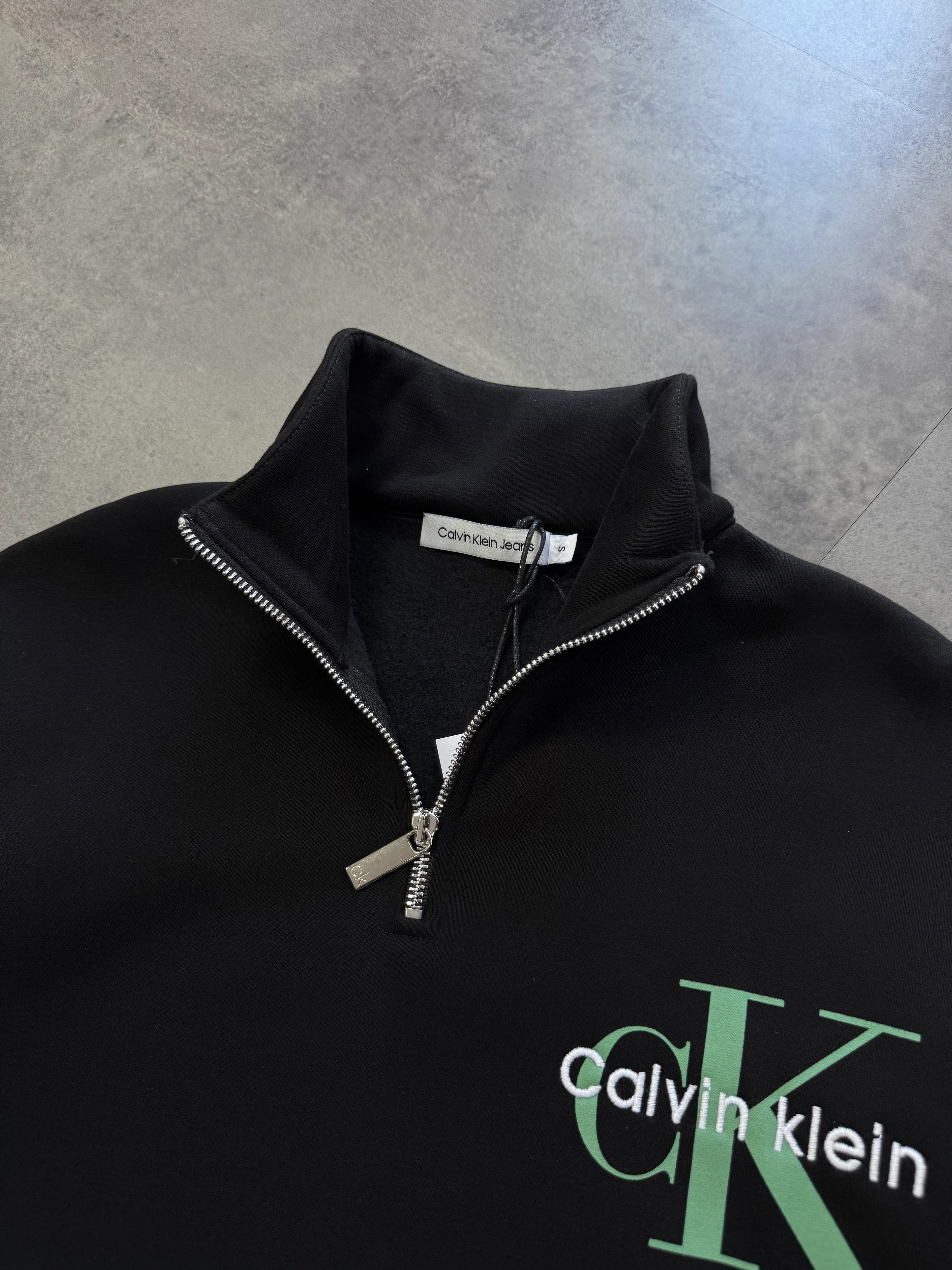 Yeni Sezon Icon Logo Yarım Fermuarlı Sweatshirt