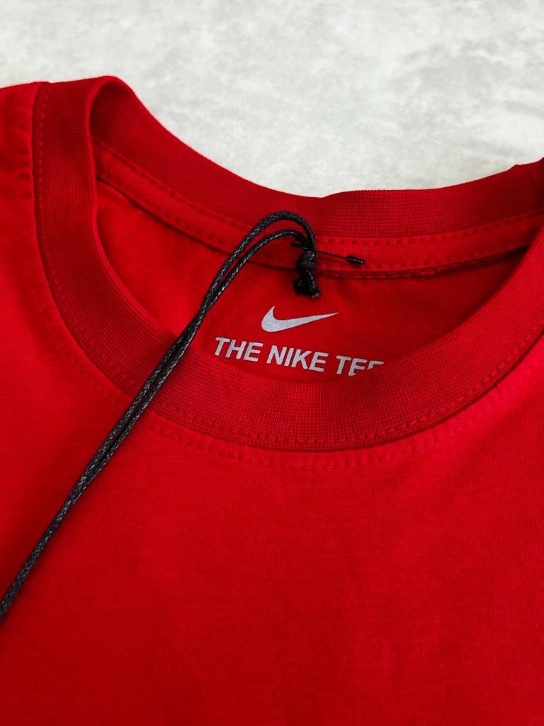 Mini Nakış Logo Kırmızı  T-shirt