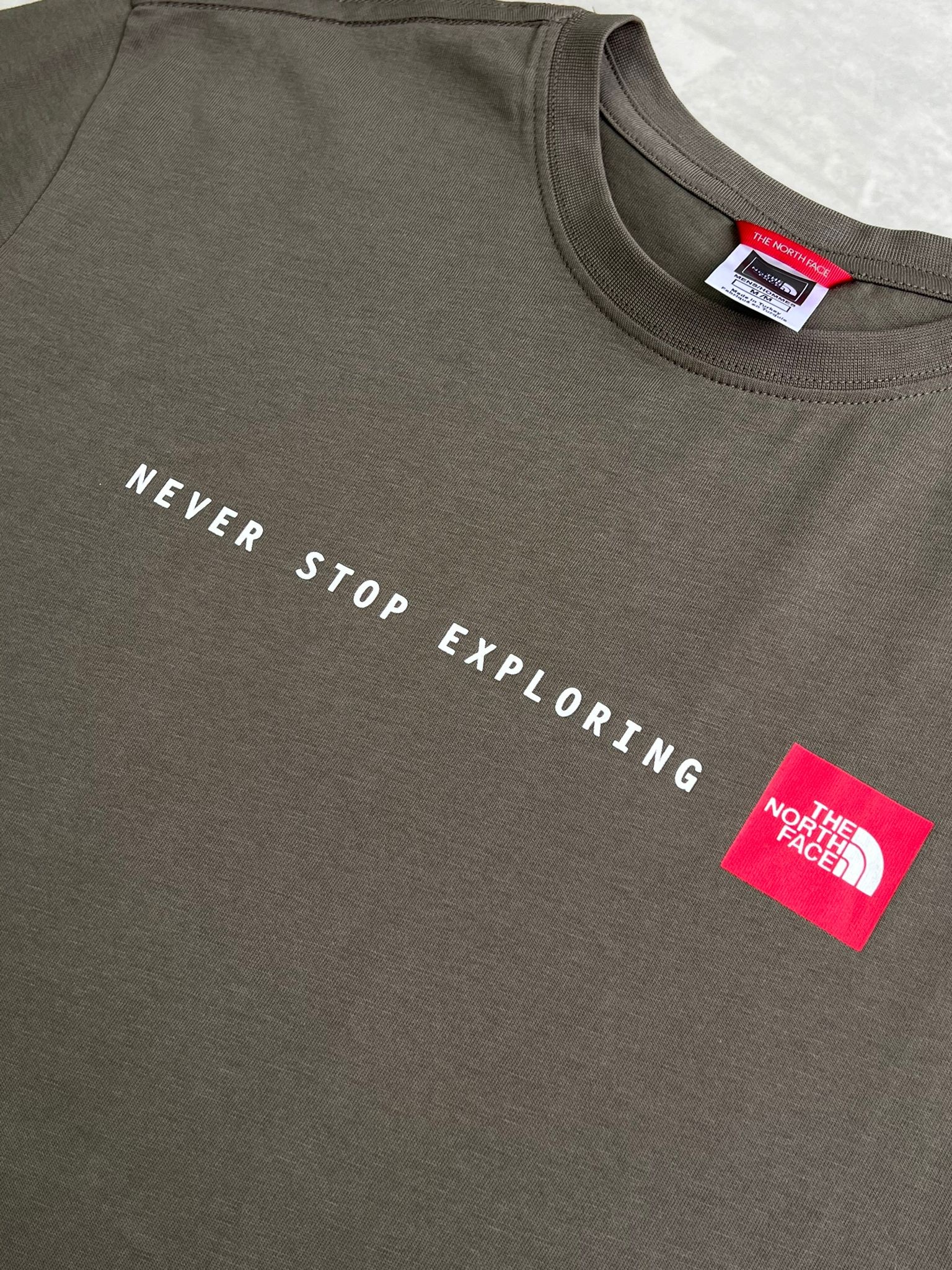 Nevet Stop Explorıng Logo Haki T-shirt