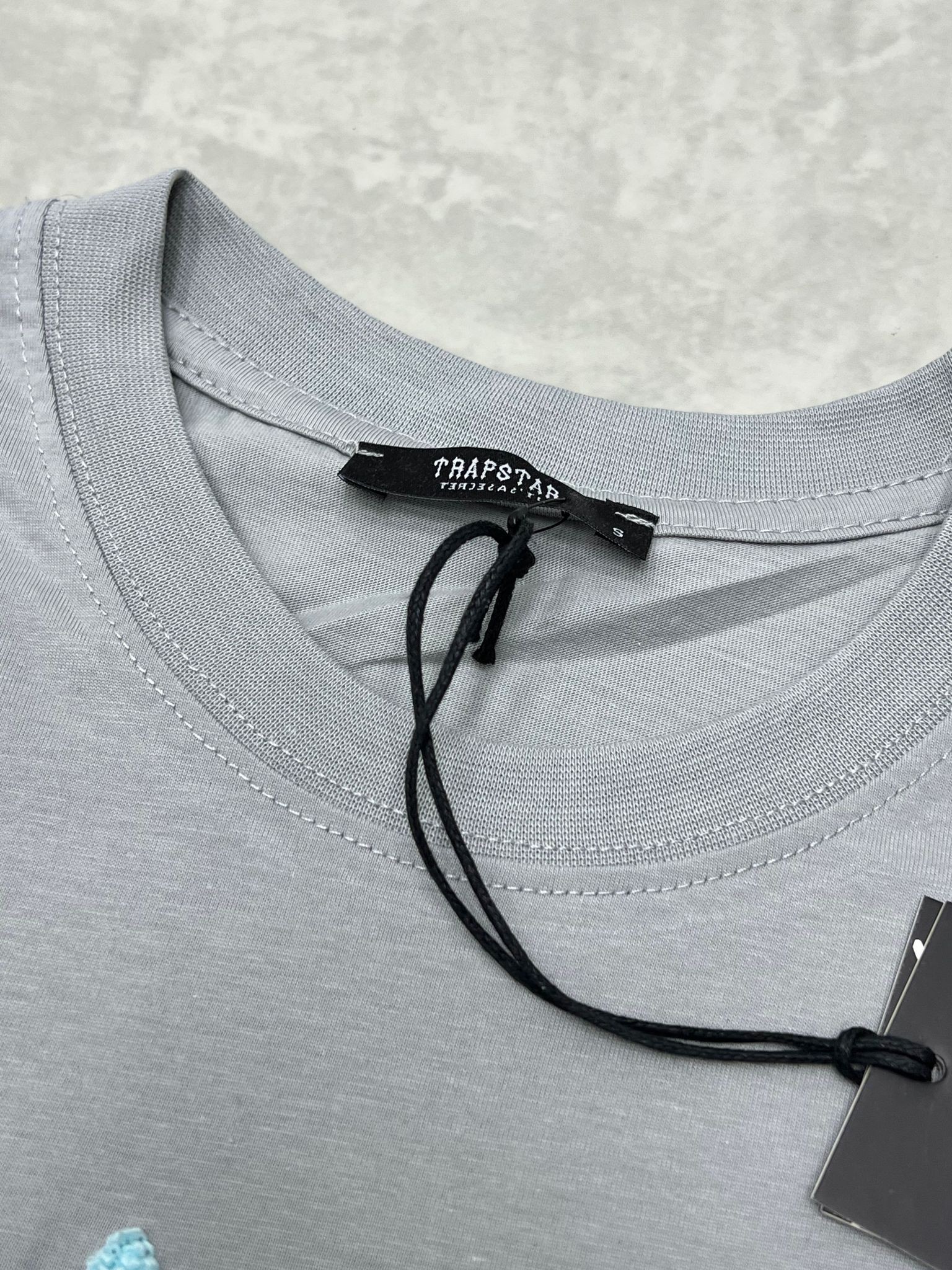 London Classic Light Gray  T-Shirt