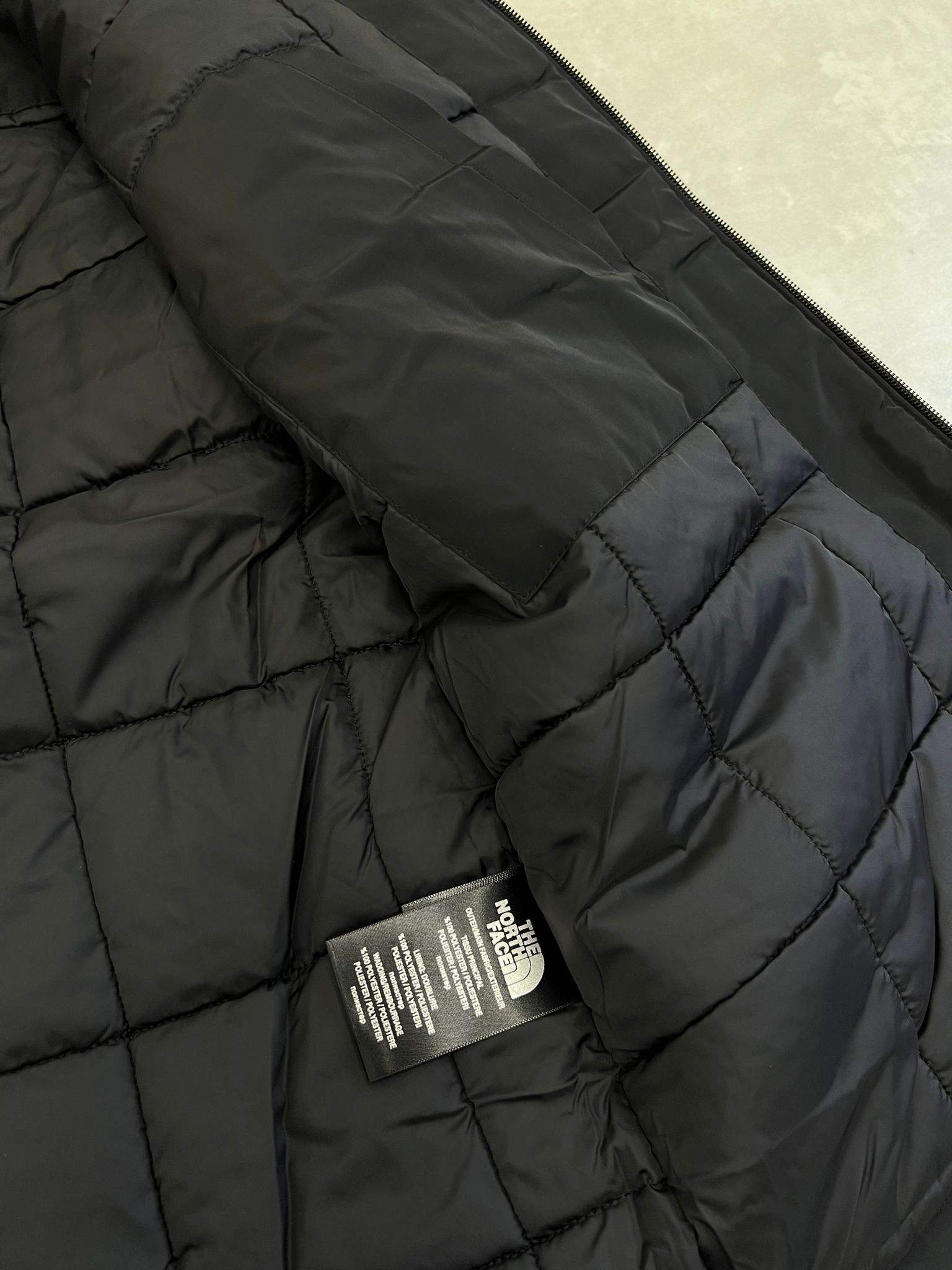 Classic Outdoor Parka Kapitone Black Mont 