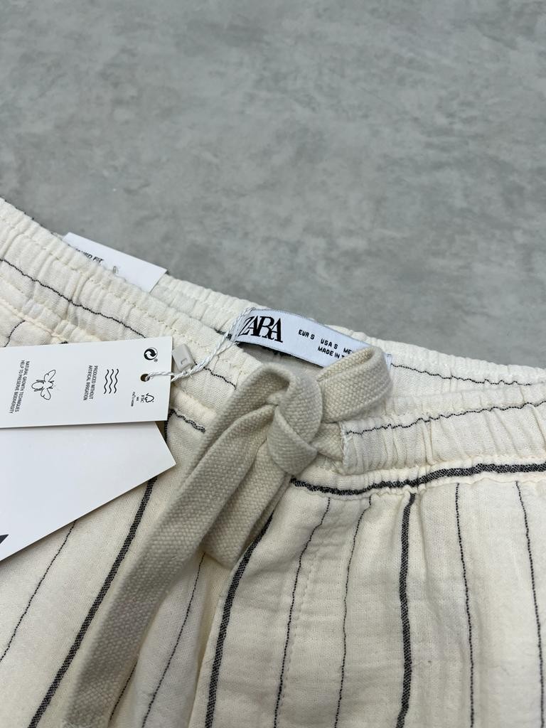 Cream Basic Çizgili Keten Slim Şort