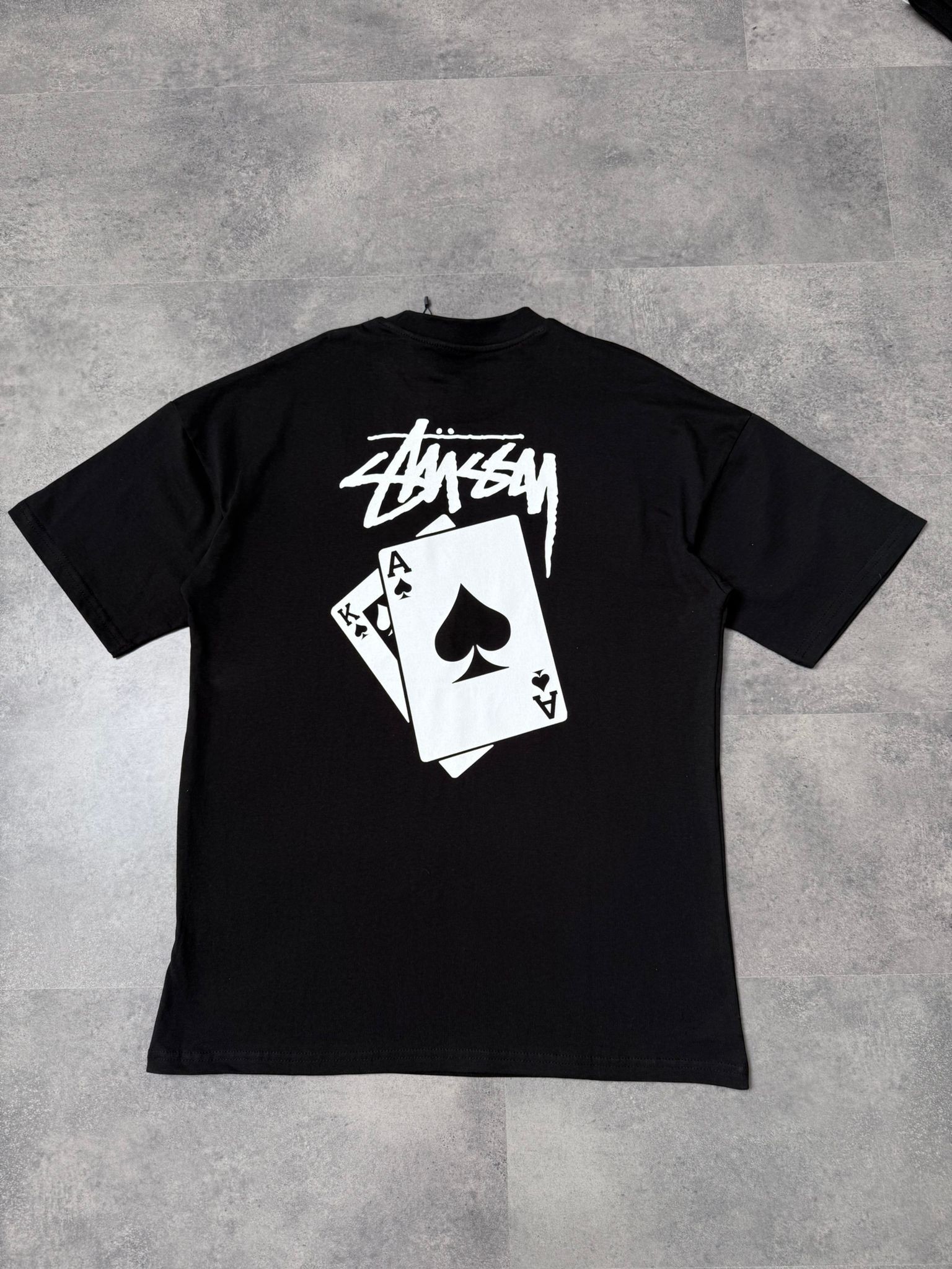 Yeni Sezon Cards Back Print T-shirt - SİYAH