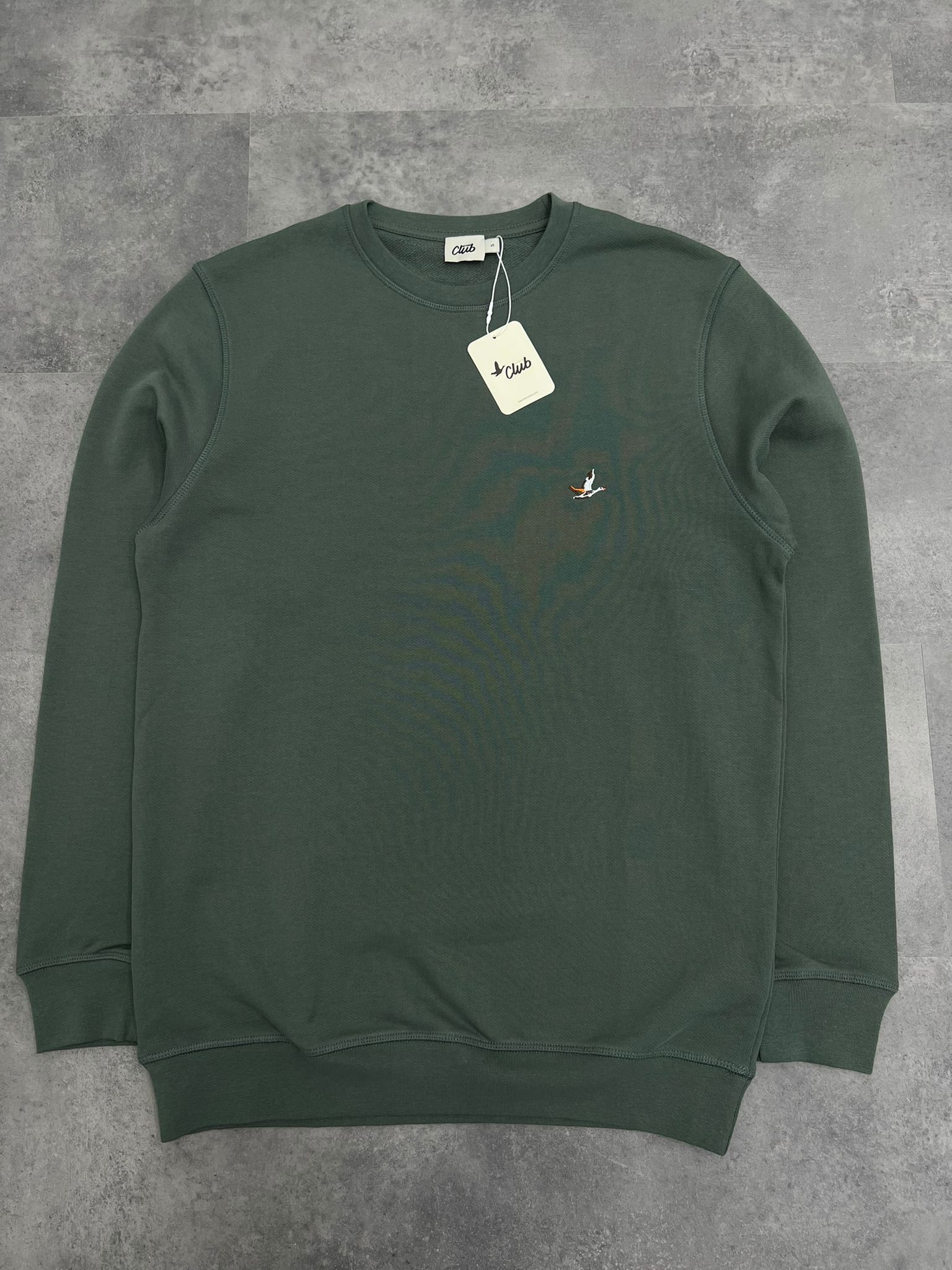 Classic Basic Essential Ceast Mini Logo Haki Sweatshirt