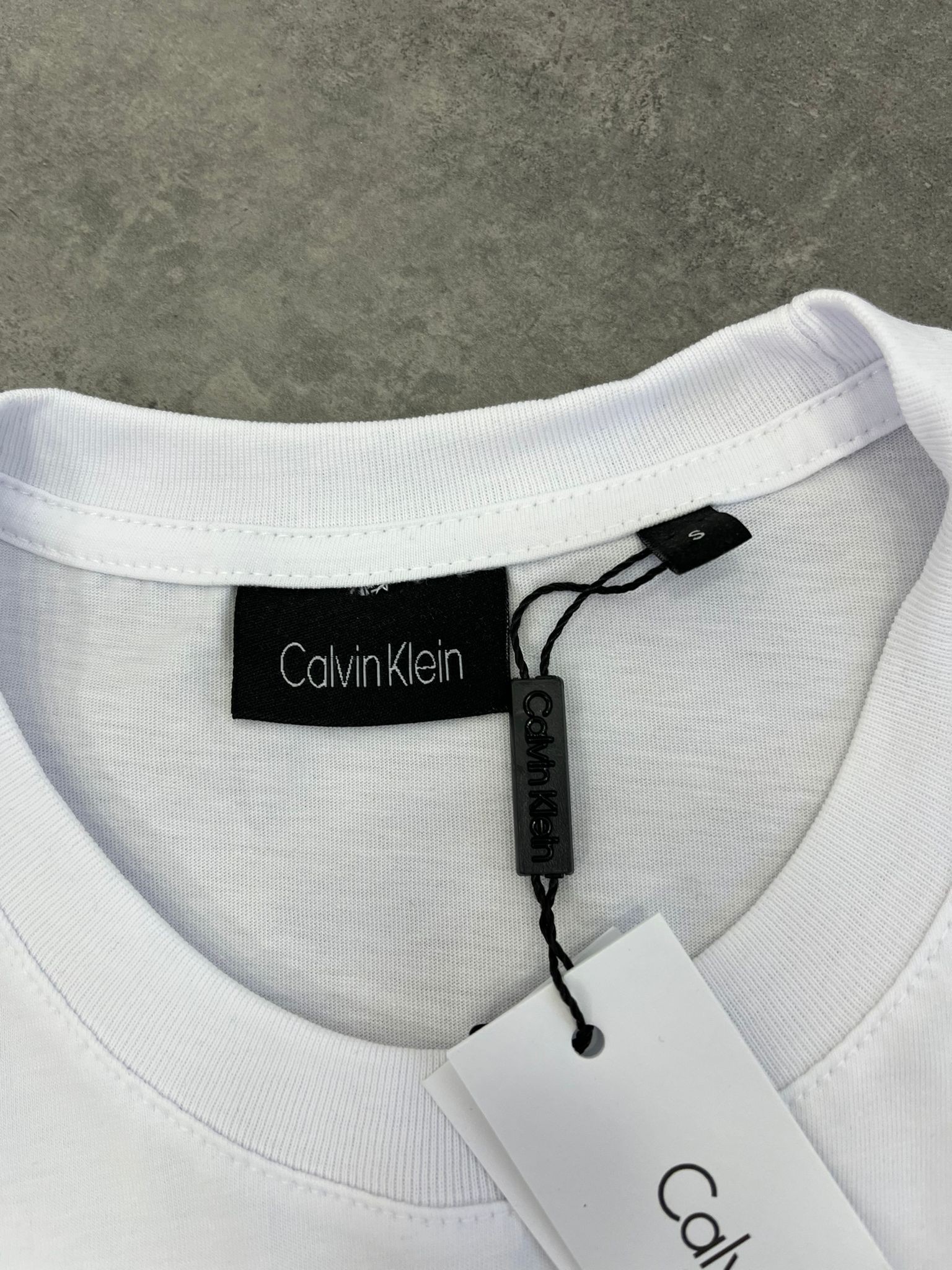 Yeni Sezon Basic Mini Logo Ceast Kumaş White T-shirt