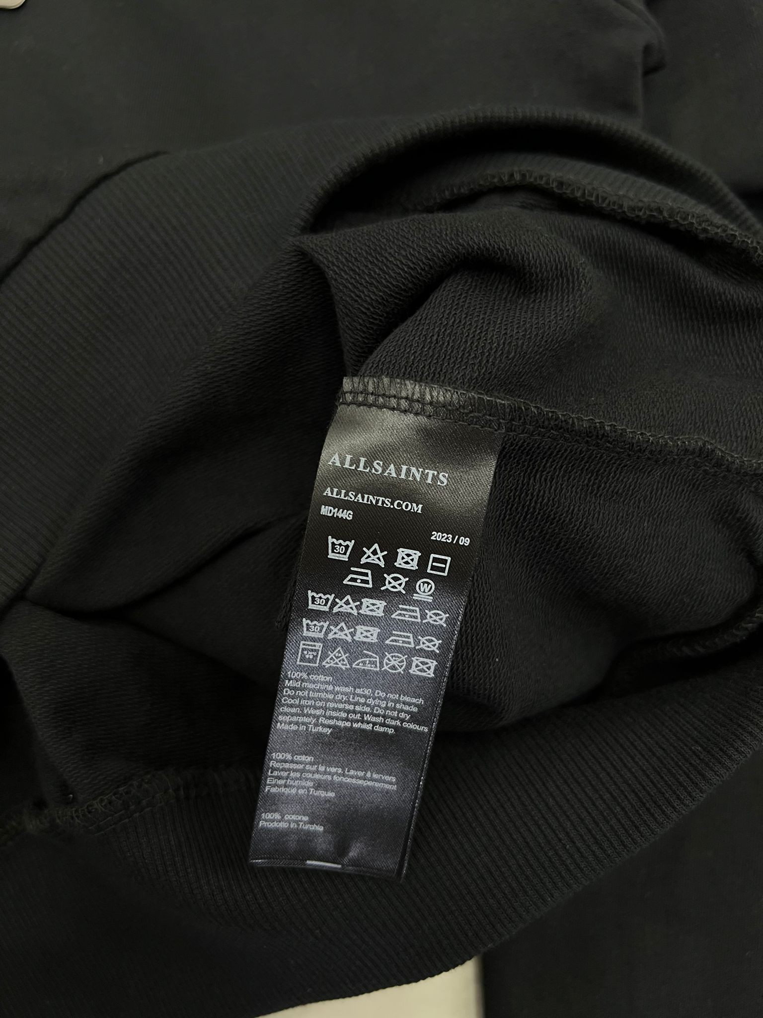 Ceast Mini Logo Classic Regular Fit Black Long Sleeve