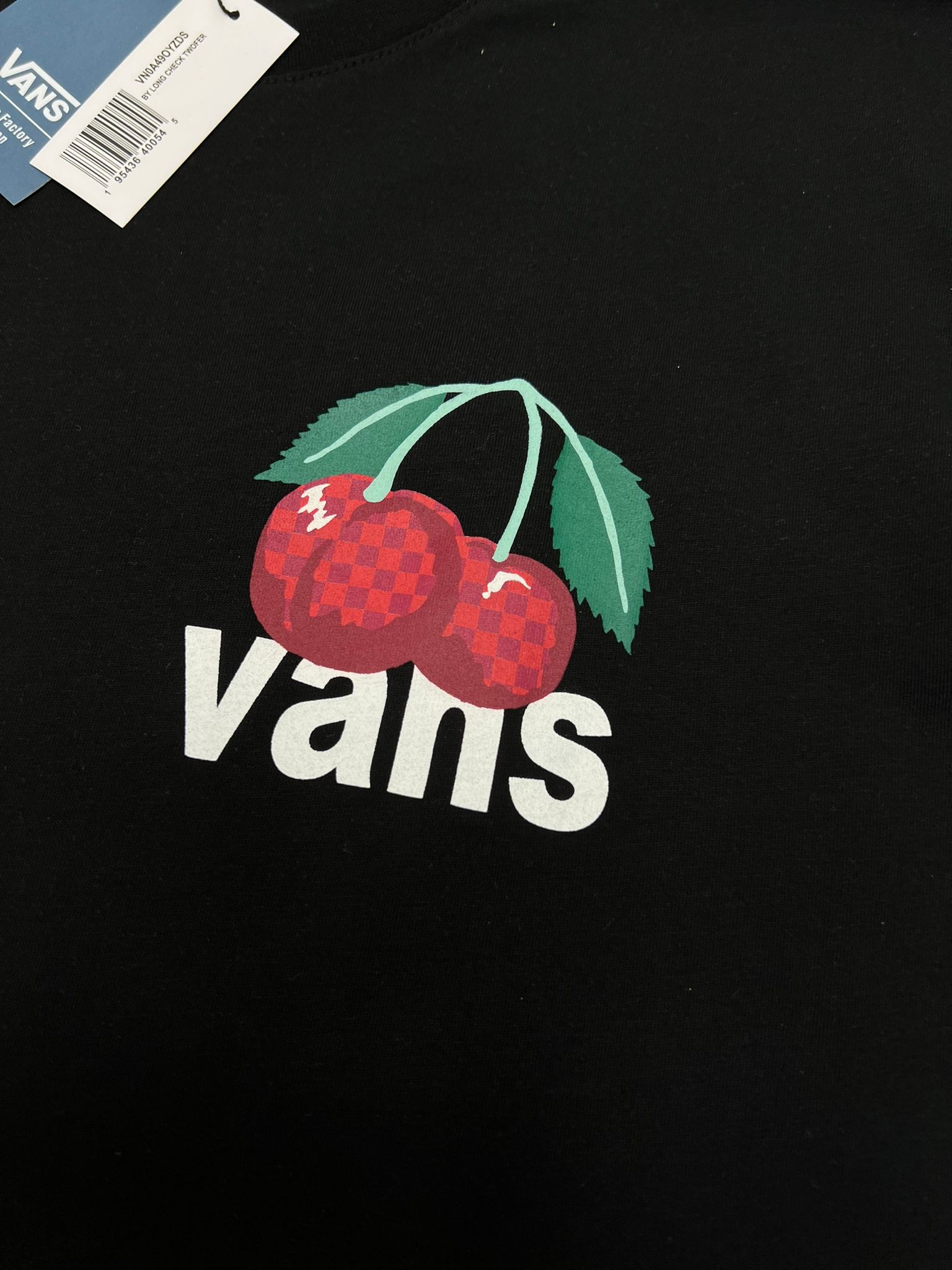 Cherry Of The Wall Back Print Black T-shirt