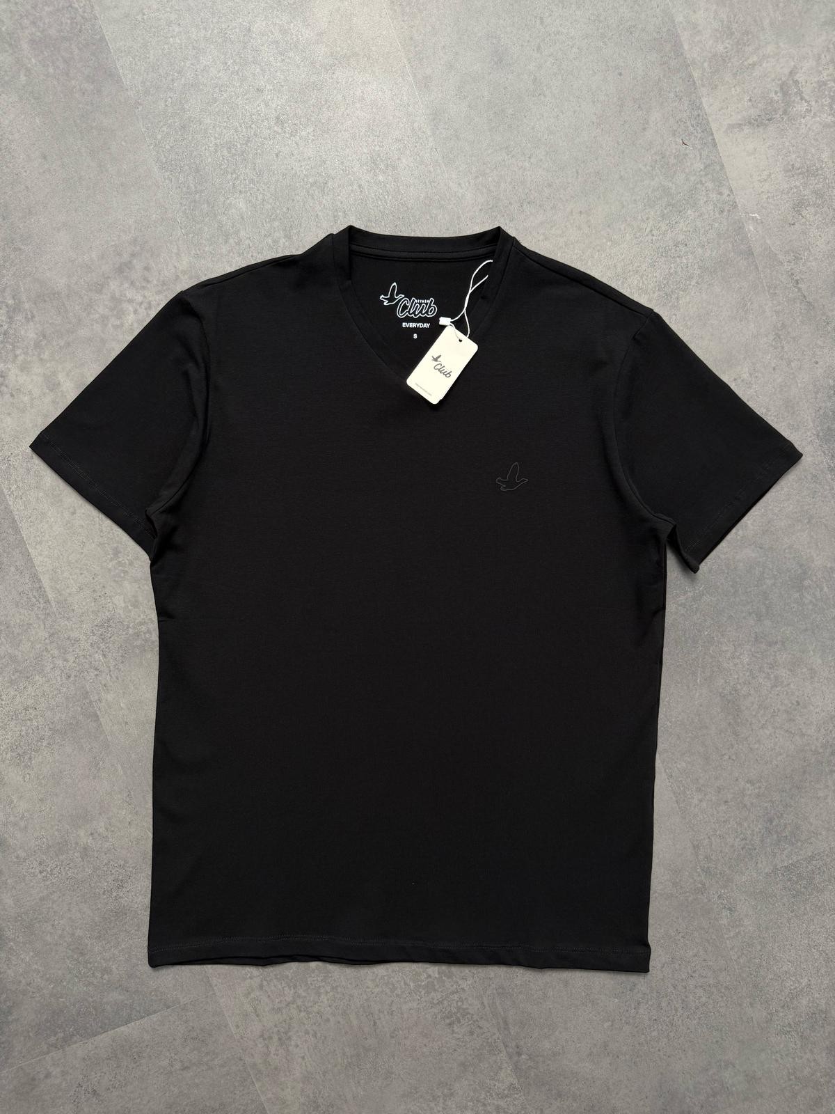 Yeni Sezon Basic Logo V yaka T-shirt