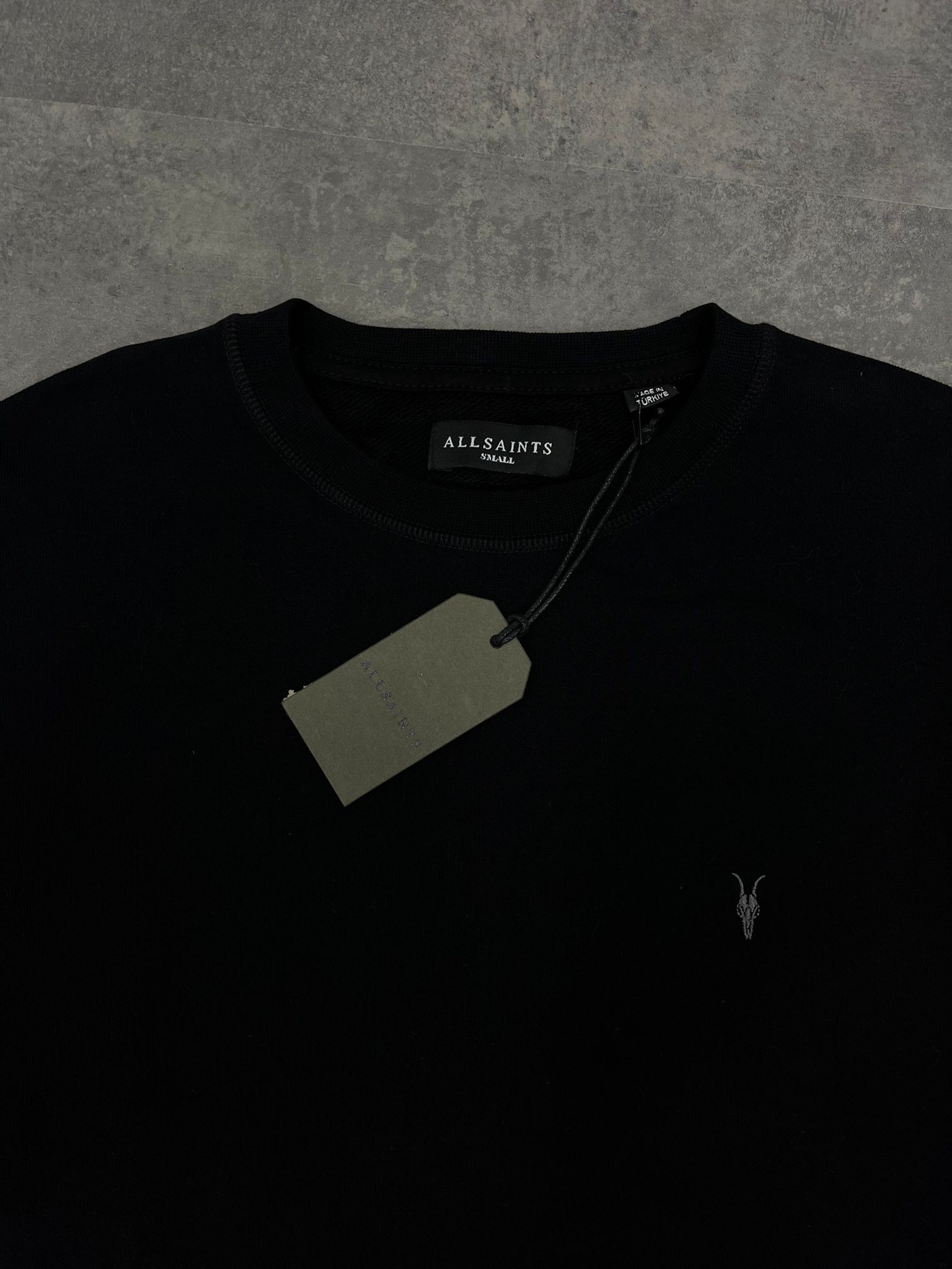 Yeni Sezon  Basic Mini Logo Ceast Logo Sweatshirt