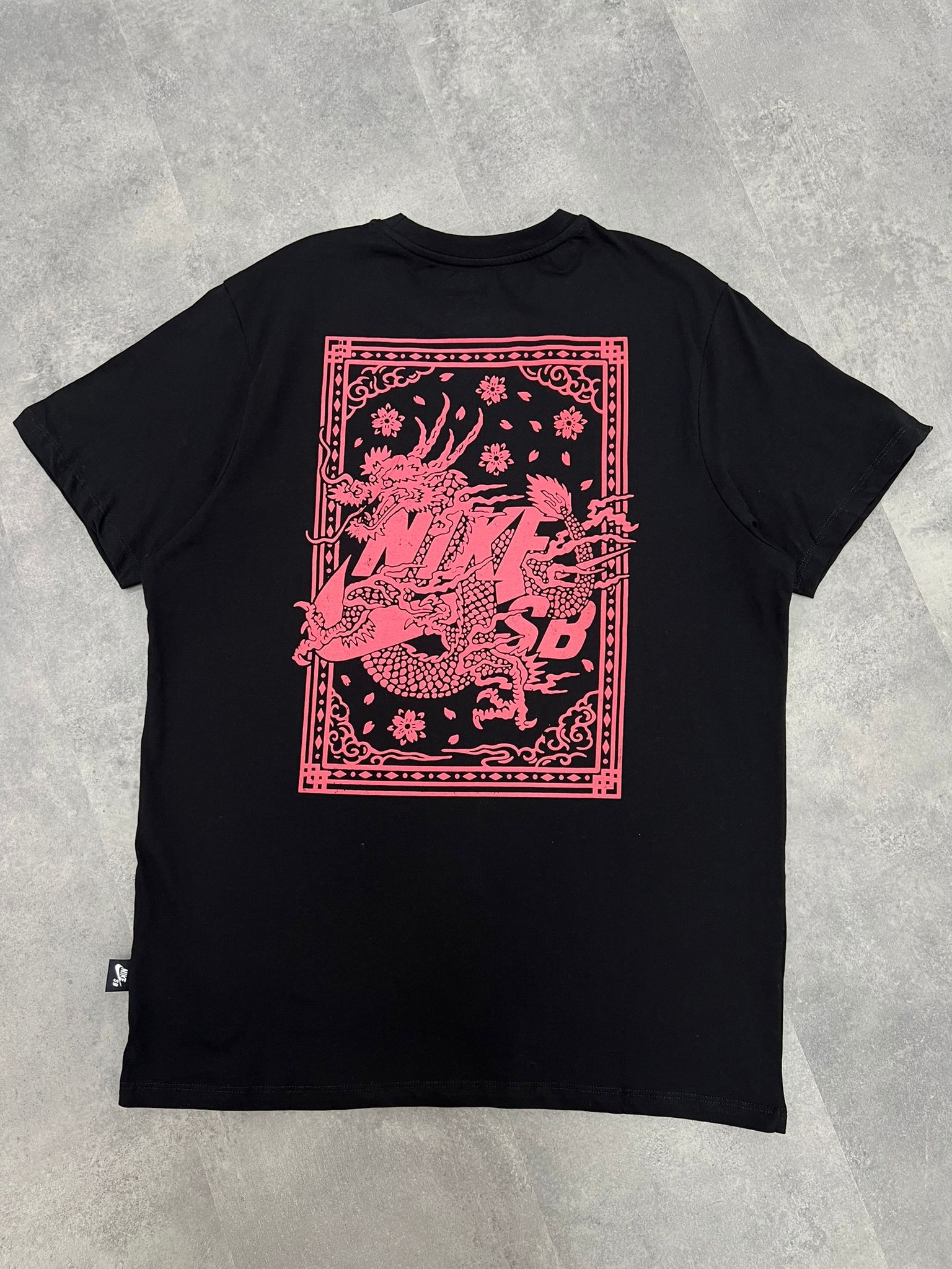 Yeni Sezon Back To Print Sb Dragon  Black  T-shirt