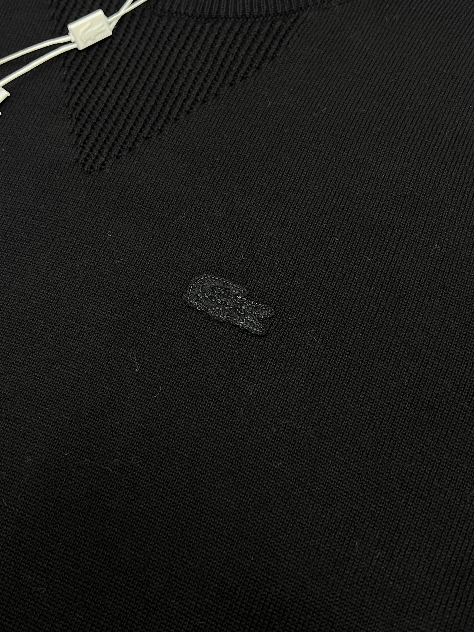 Yeni Sezon Ton To Tone Limited Edition Black Triko 