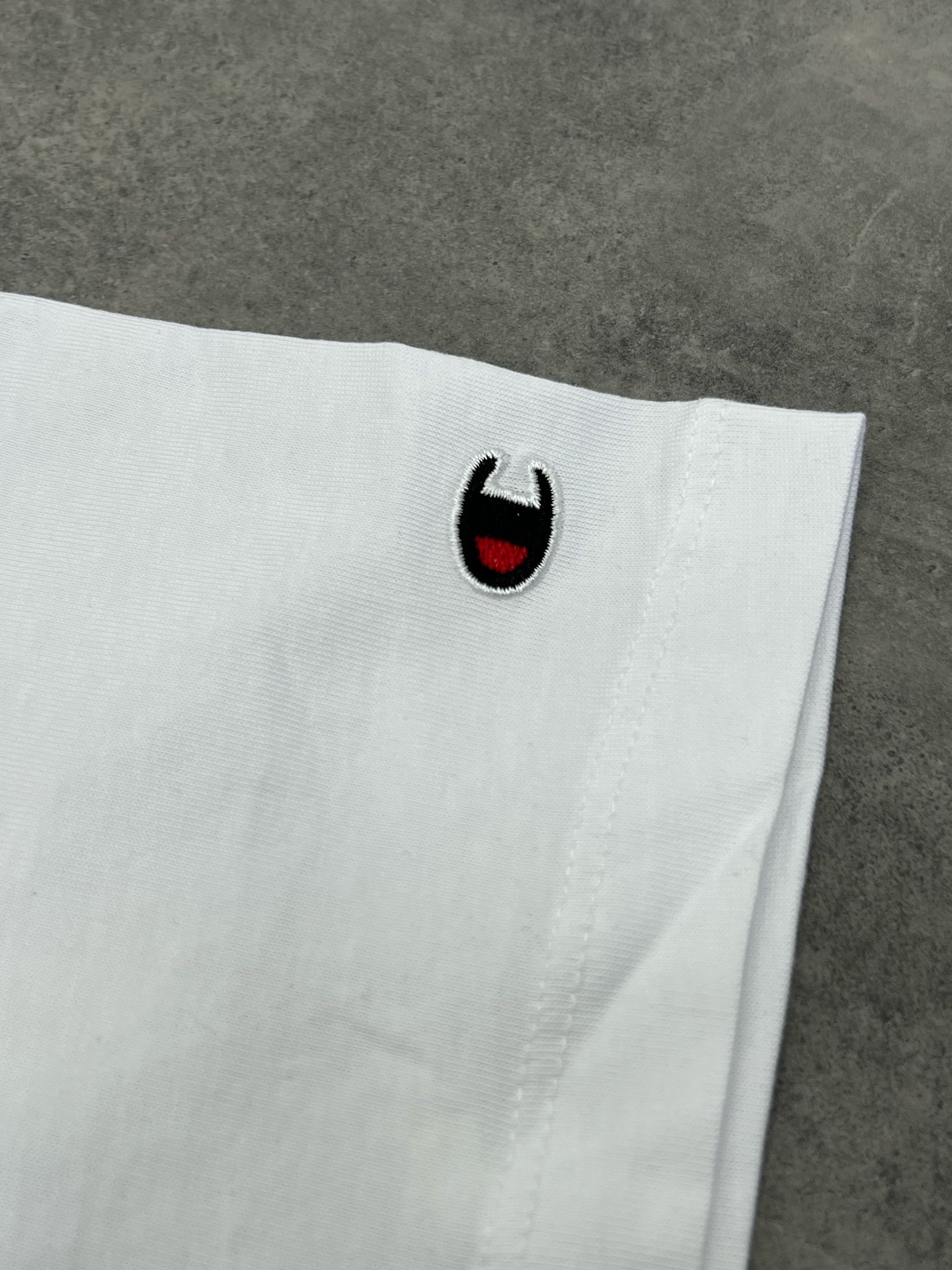 Yeni Sezon Mid Icon Logo Ton To Tone  T-shirt