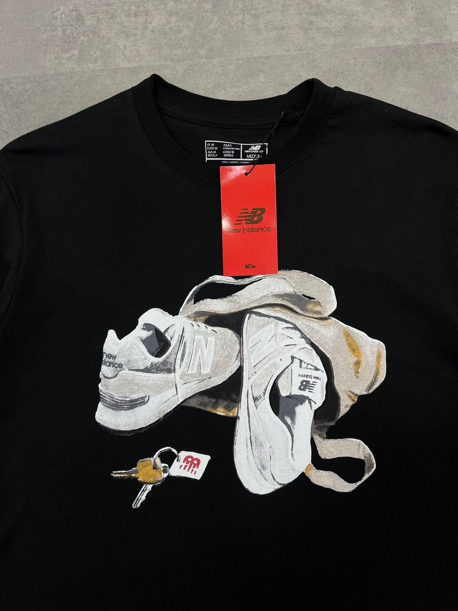 Yeni Sezon Shoes Mid Icon Black T-shirt