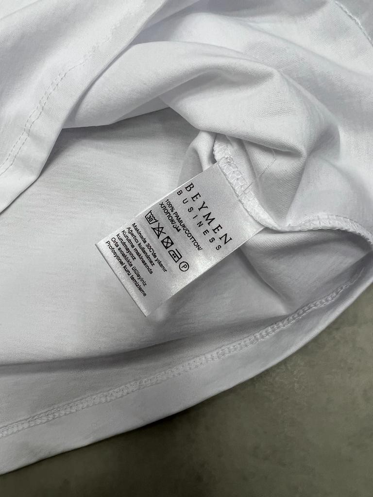 Classic Mid Logo White Basic T-shirt