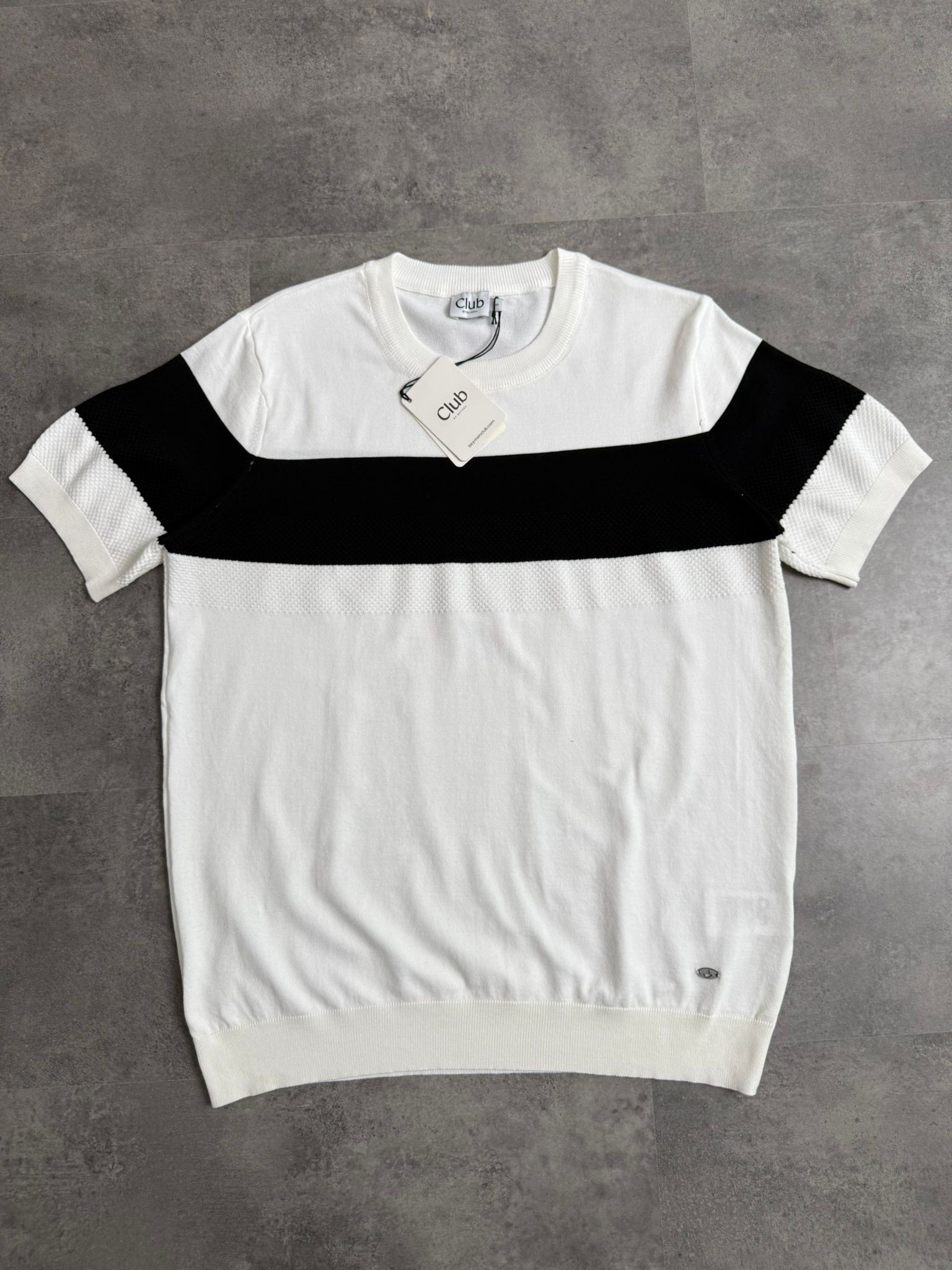 Yeni Sezon Şeritli Çift Renk Triko T-shirt - BEYAZ
