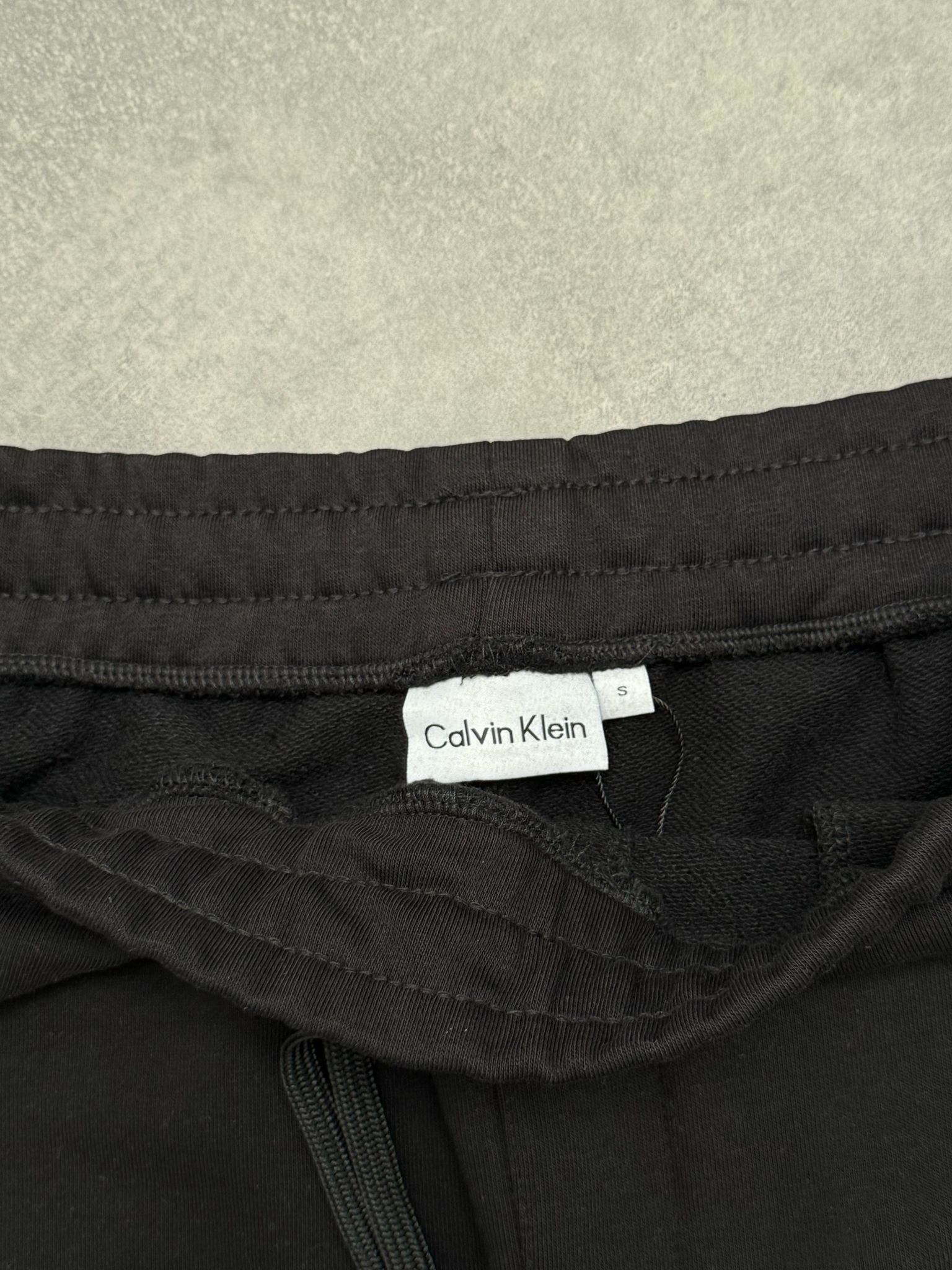 Yeni Sezon Basic Ceast Essential Logo Eşofman Altı