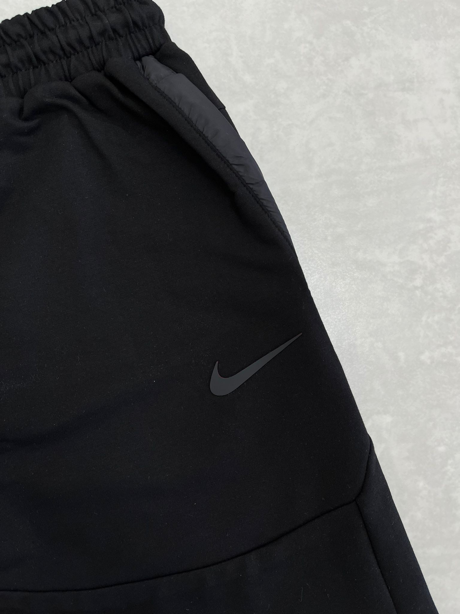 Sportswear Basic Mini Logo  Black  Şort