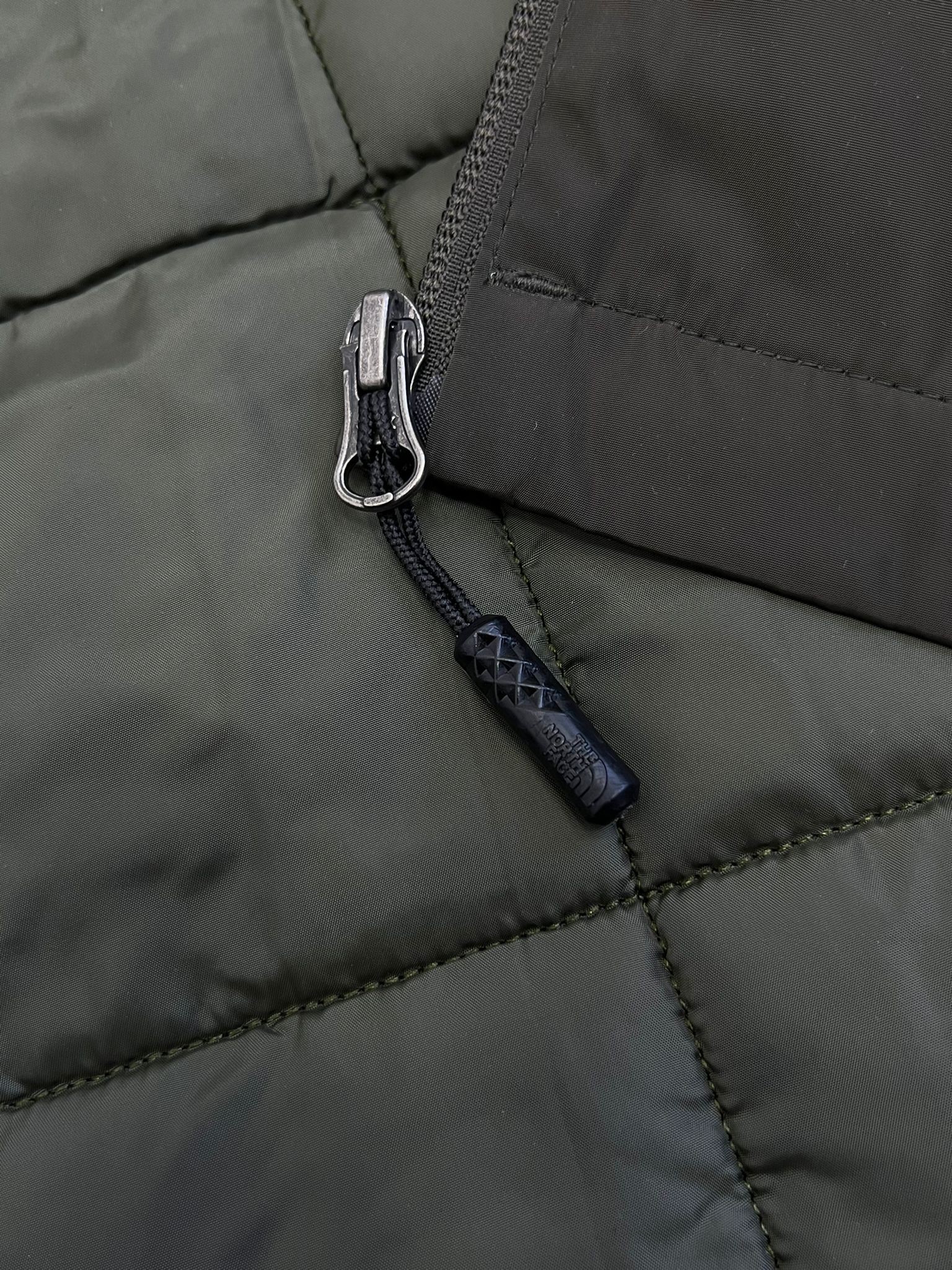 Classic Outdoor Parka Kapitone Haki Mont 