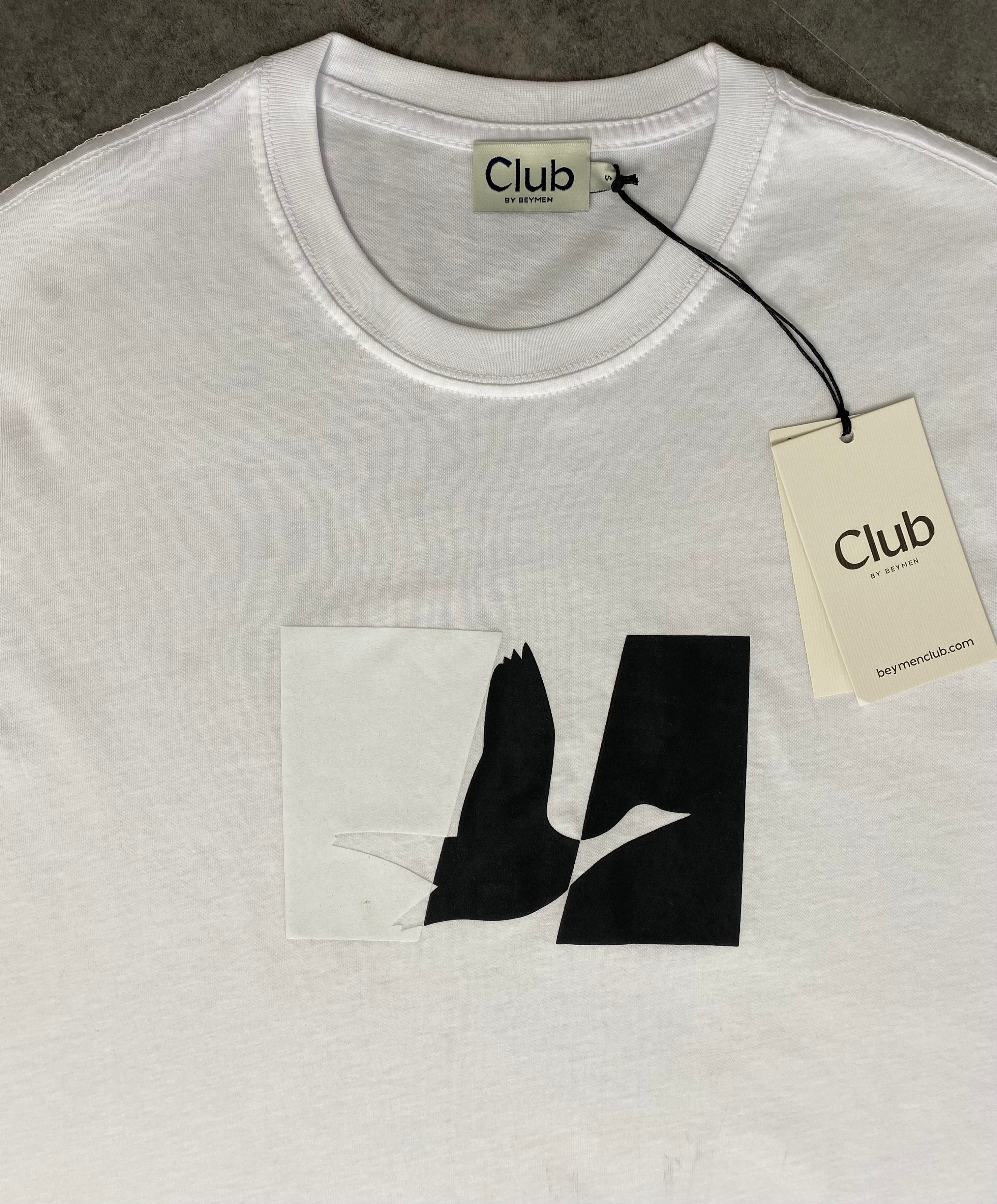 Yeni Sezon Özel Seri Fragmented Print Logo T-shirt