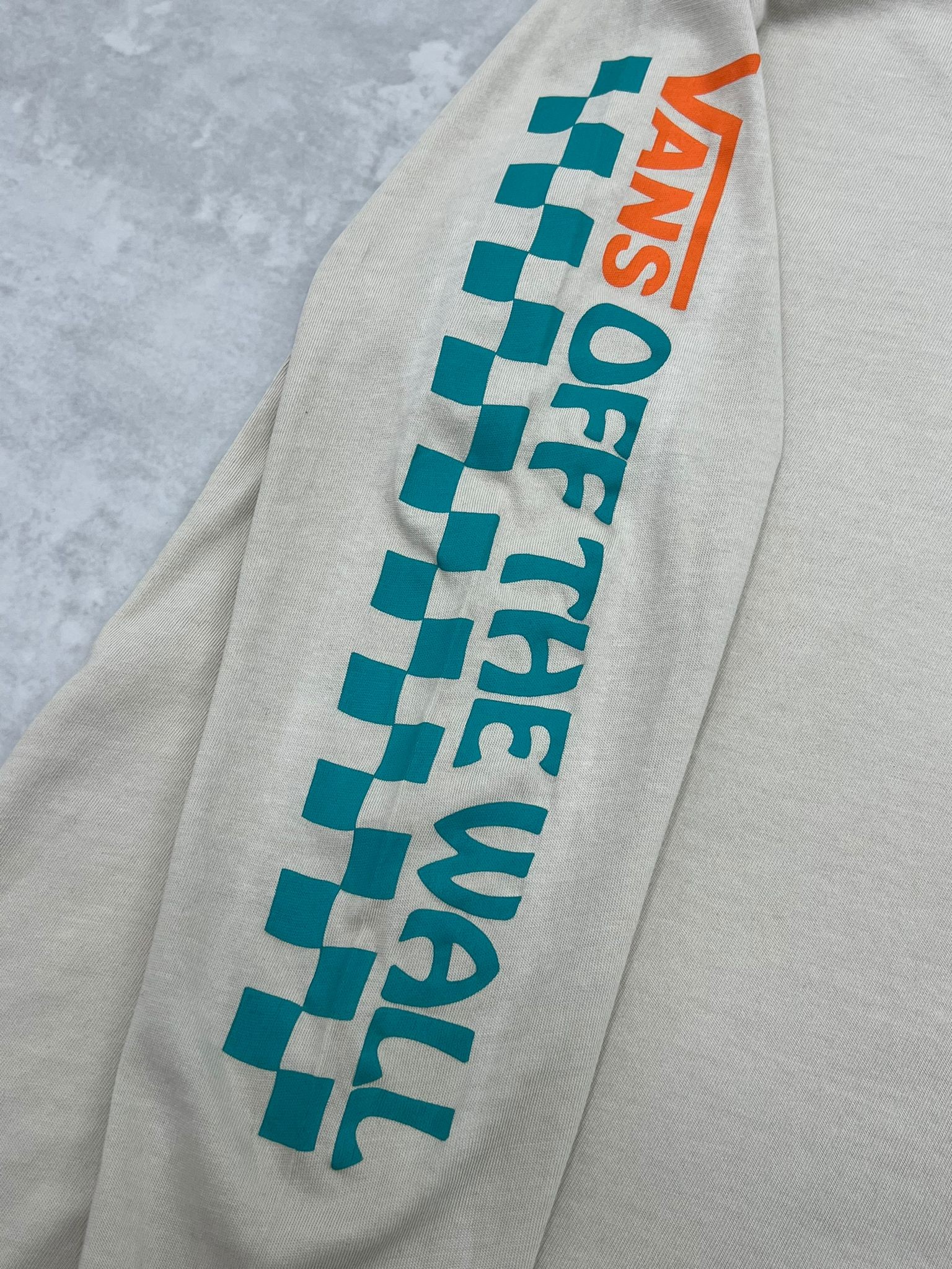 Back To Print Of The Wall Beach Cream Long Sleeve 