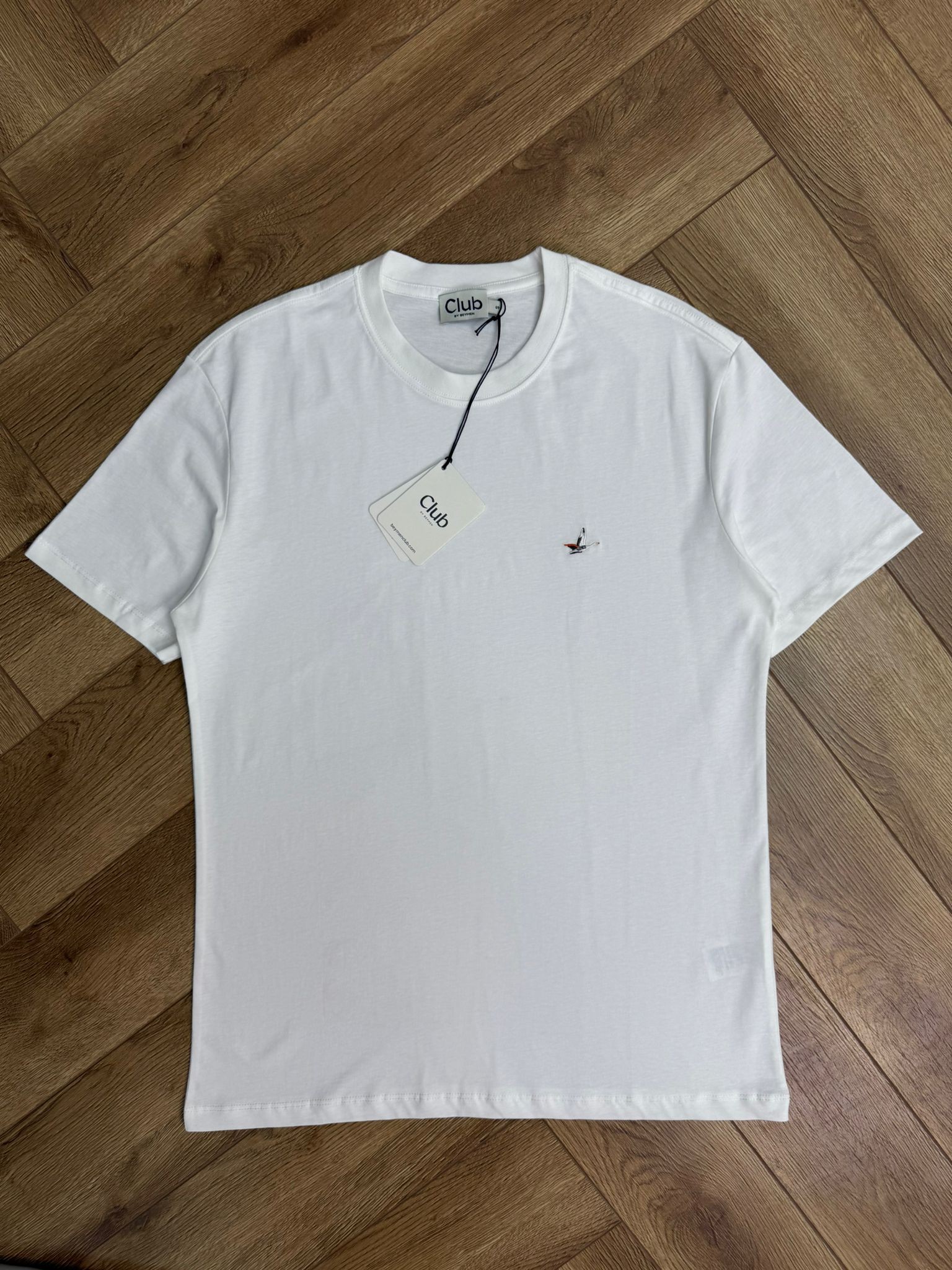 Yeni Sezon Classic Basic Mini Logo T-shirt - BEYAZ