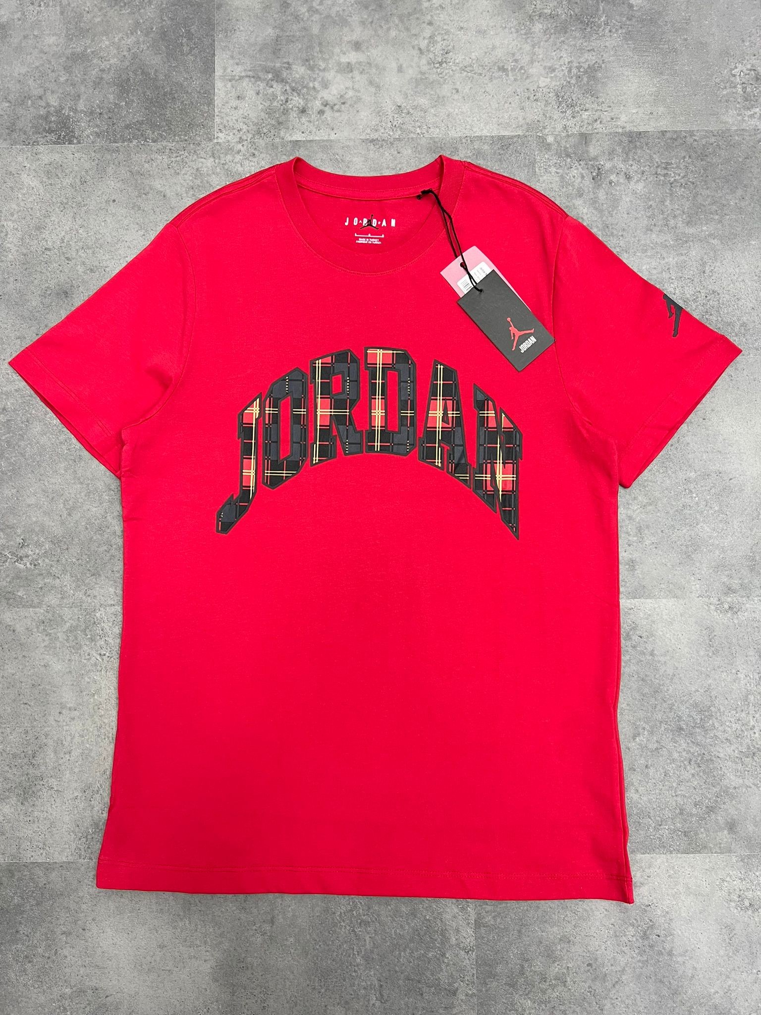 Yeni Sezon Ekoseli Series Red  T-shirt