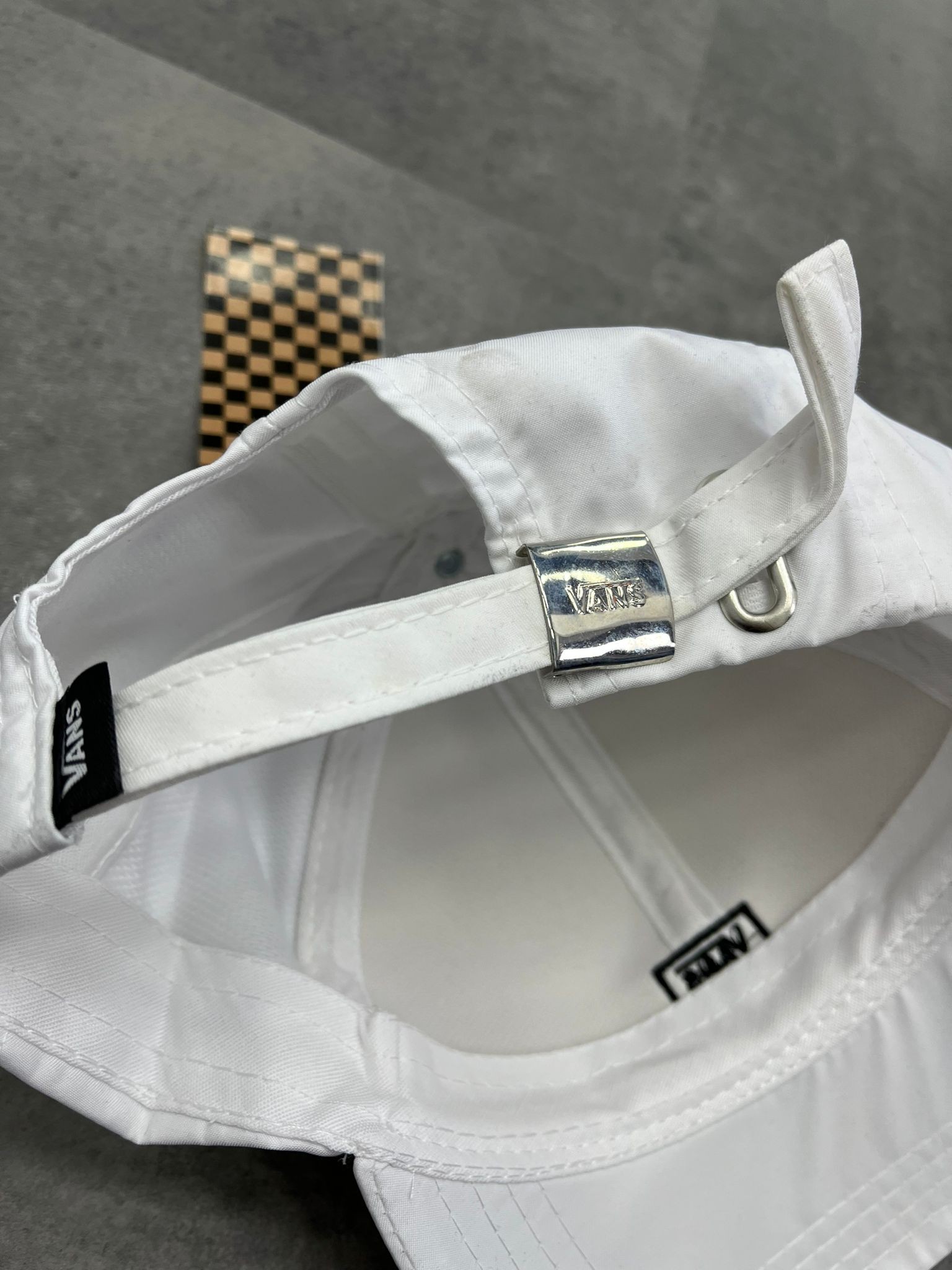 Yeni Sezon Ceast Mid Icon Nakış Logo White Şapka