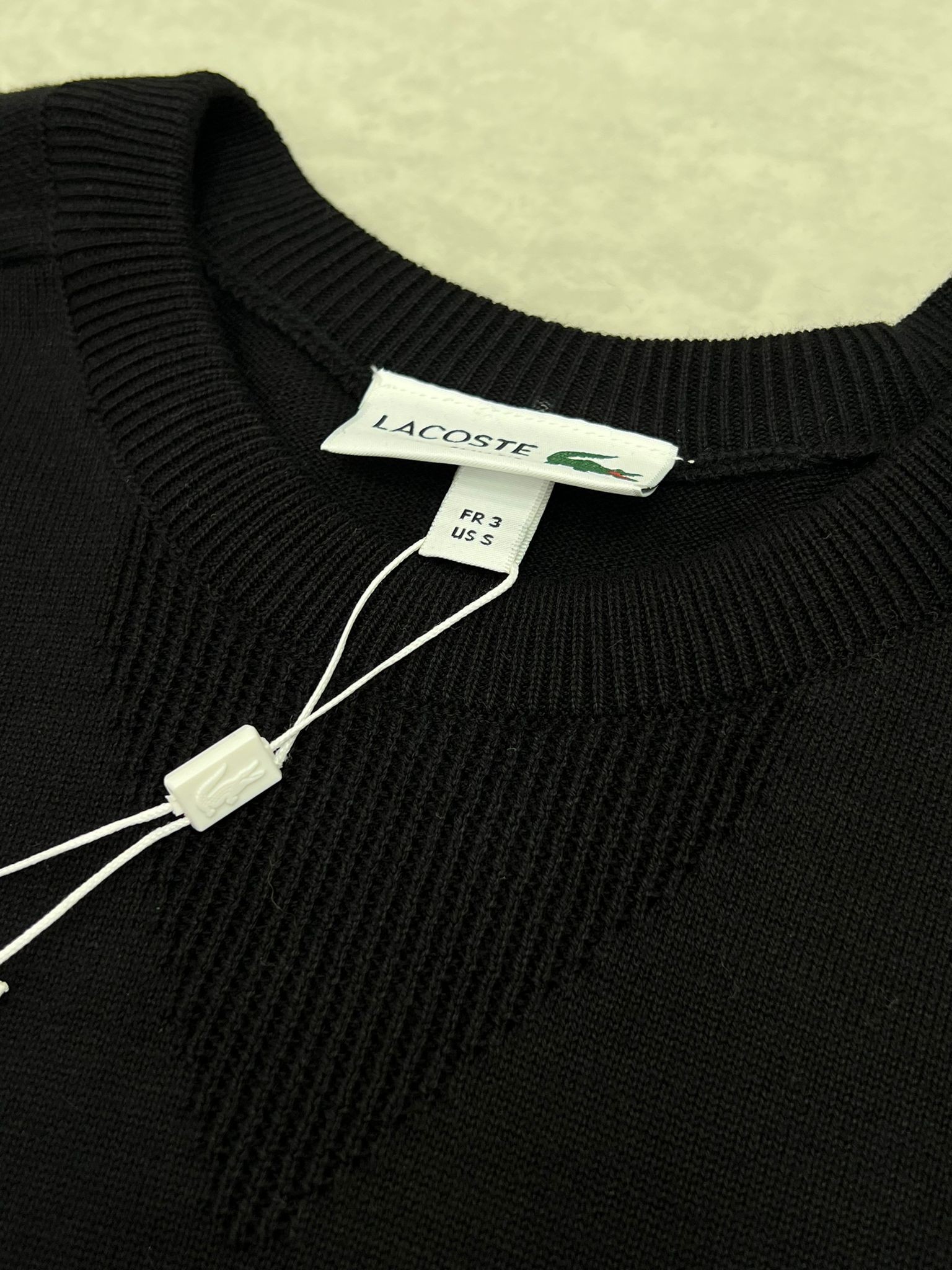 Yeni Sezon Ton To Tone Limited Edition Black Triko 