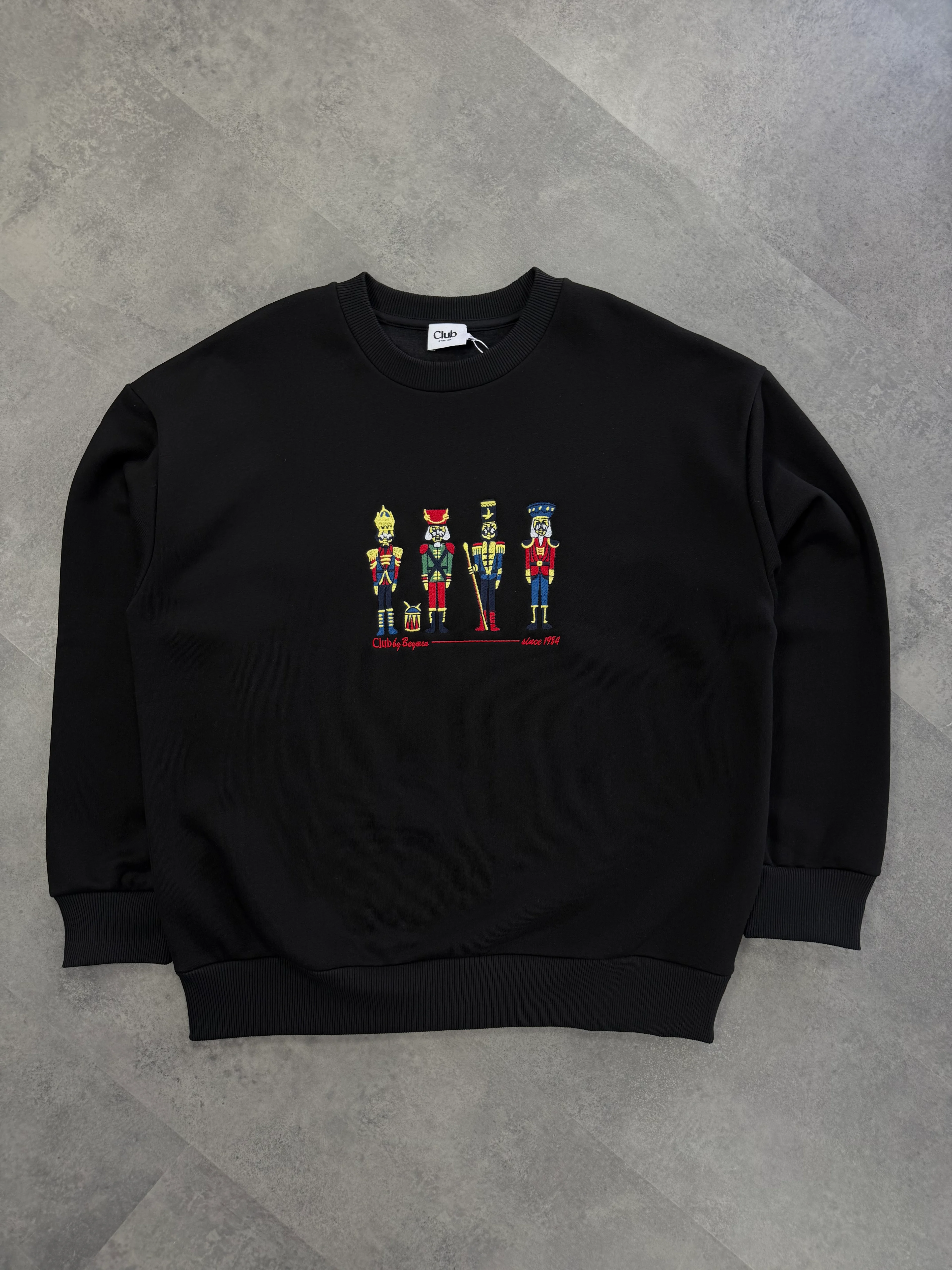 Yeni Sezon Özel Seri Nakış Logo Şardonlu Sweatshirt - SİYAH