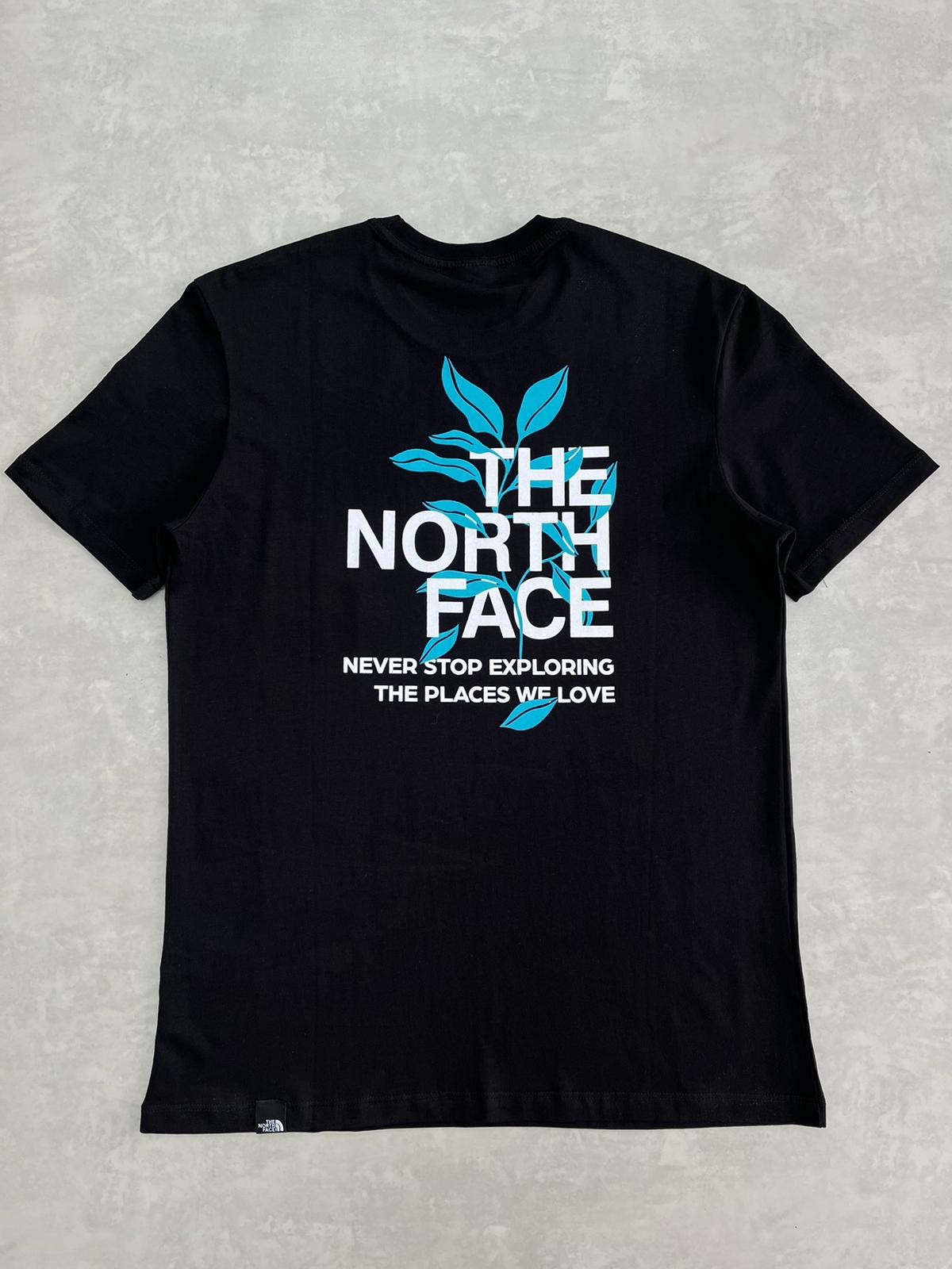 Floral Print On The Back Black T-shirt