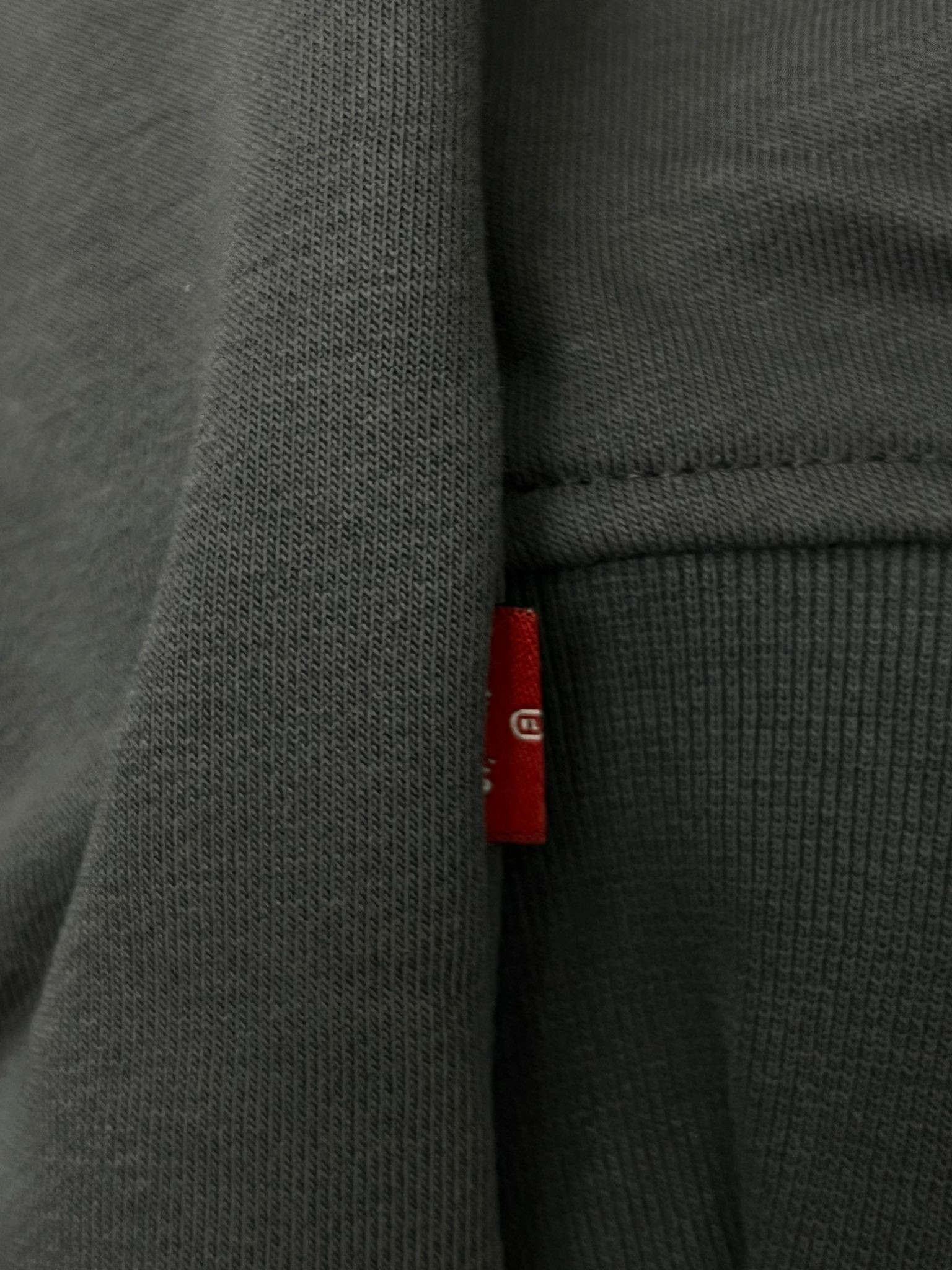 Yeni Sezon Basic Mini Logo Ceast Classic Sweatshirt