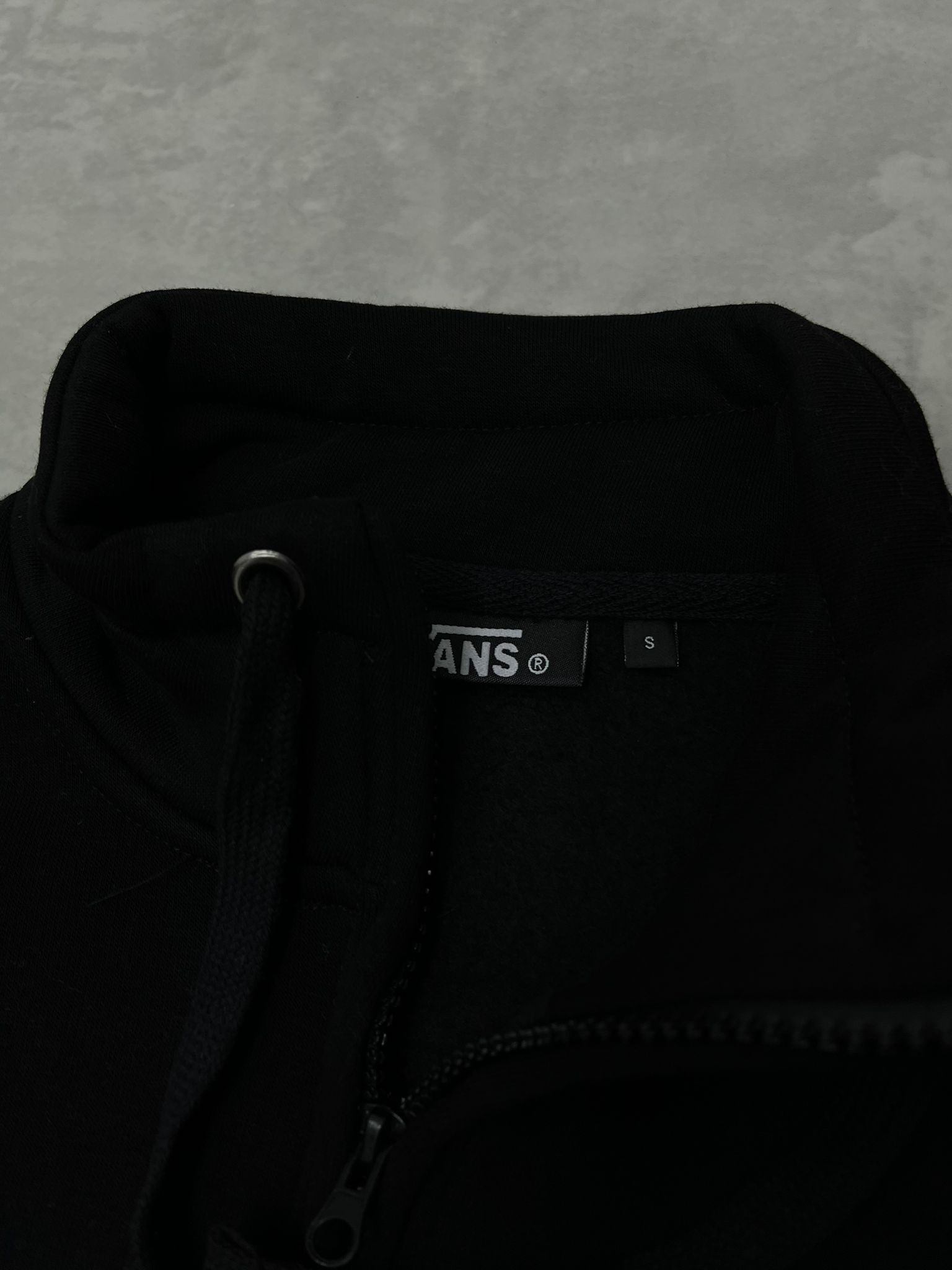 Yeni Sezon Yarım Fermuarlı Nakış Logo Black Sweatshirt