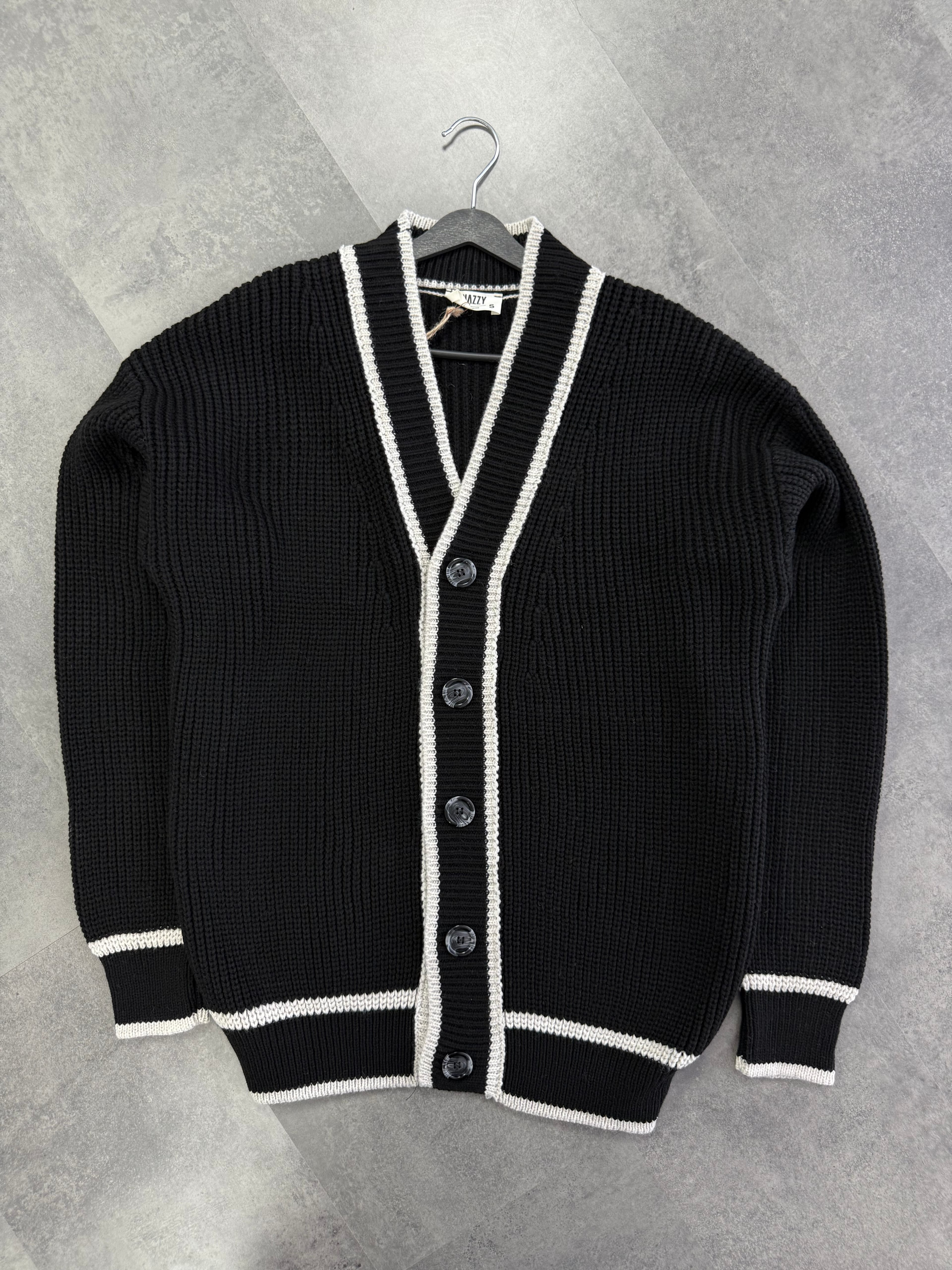 Yeni Sezon Özel Yün Örgü Düğmeli  Hırka