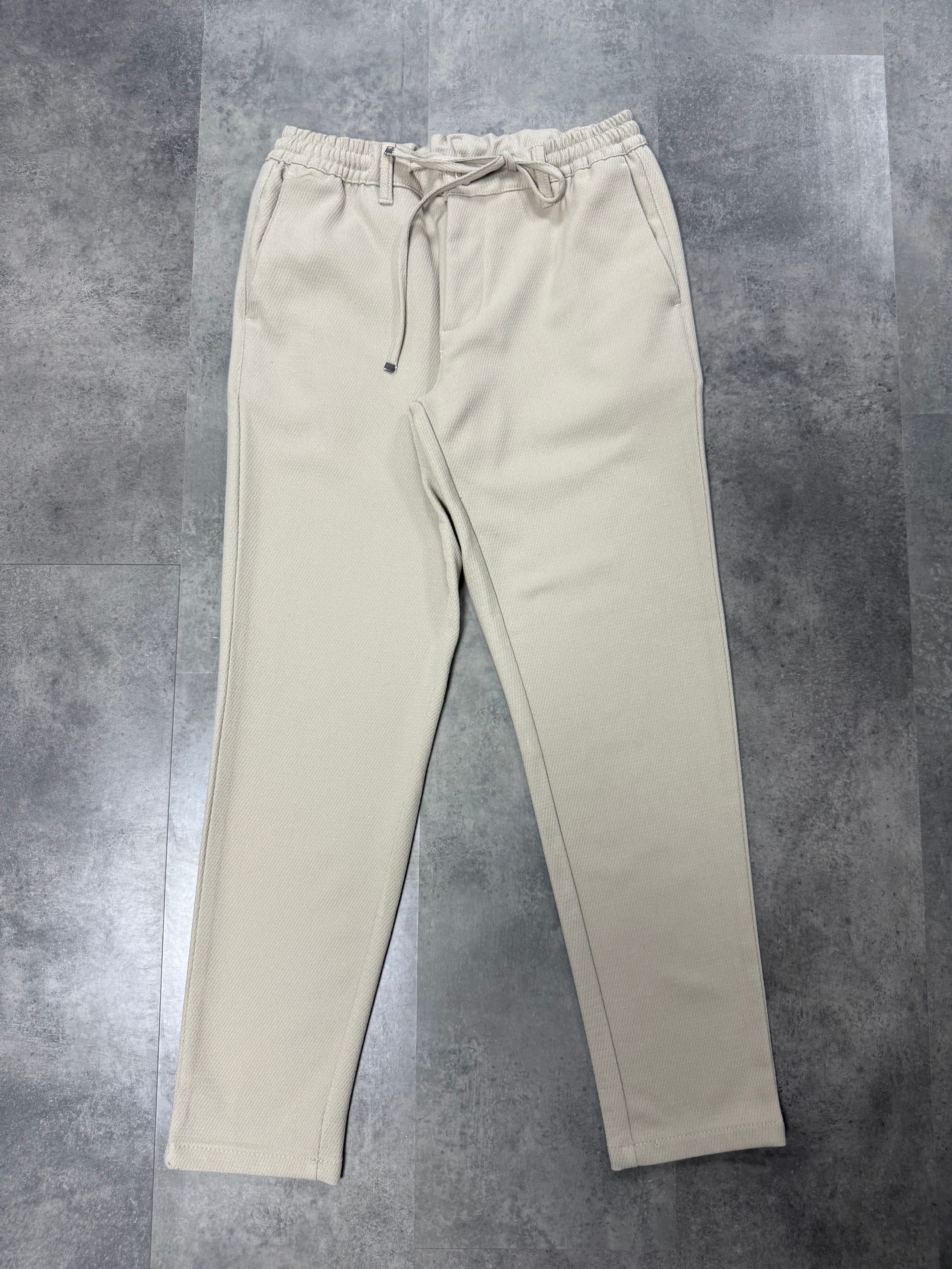 Yeni Sezon Özel Gofre Dokum Kumaş Pantalon - KREM