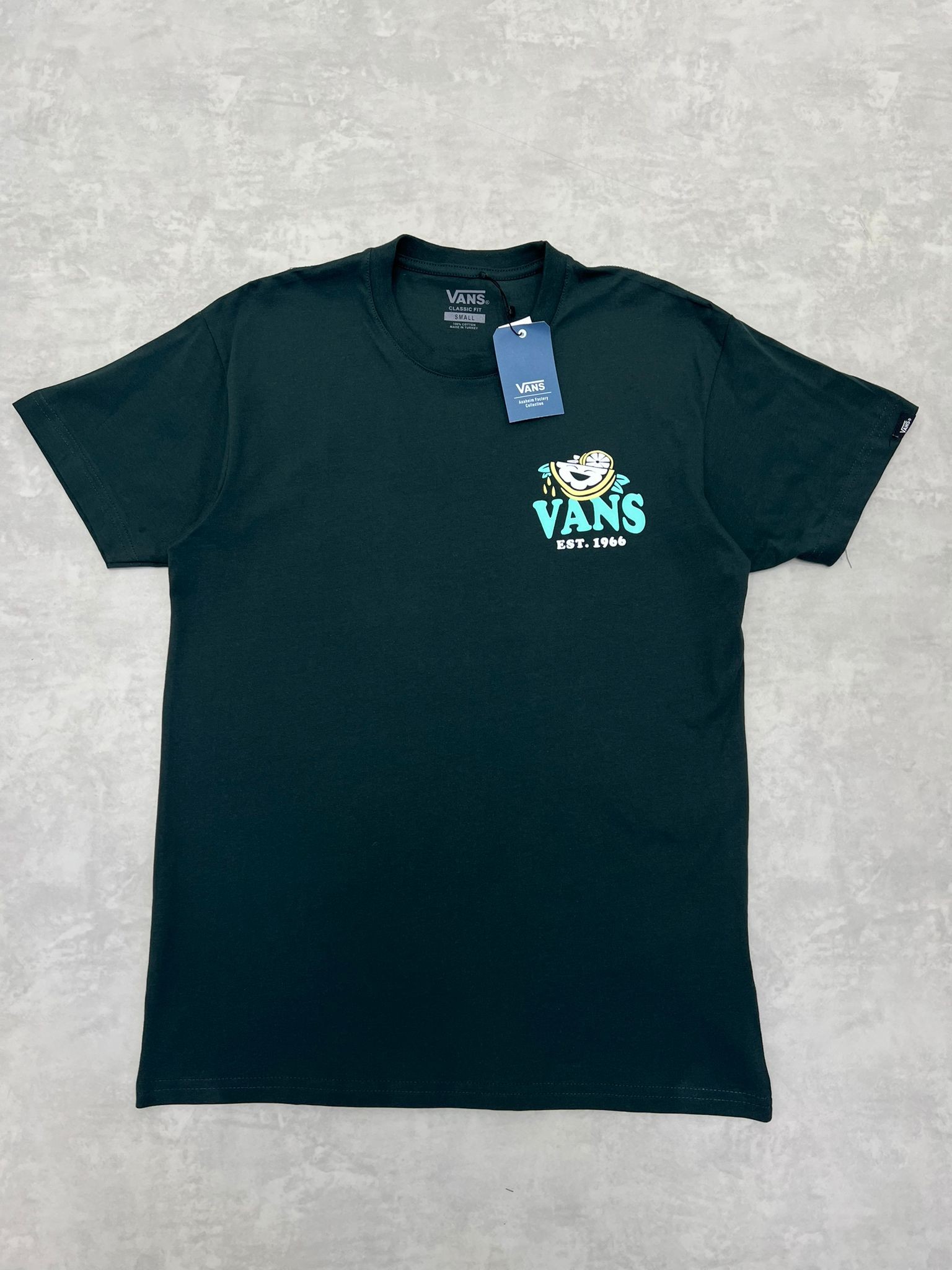 Easy Peasy Classic Of The Wall Back Print Dark Green T-shirt