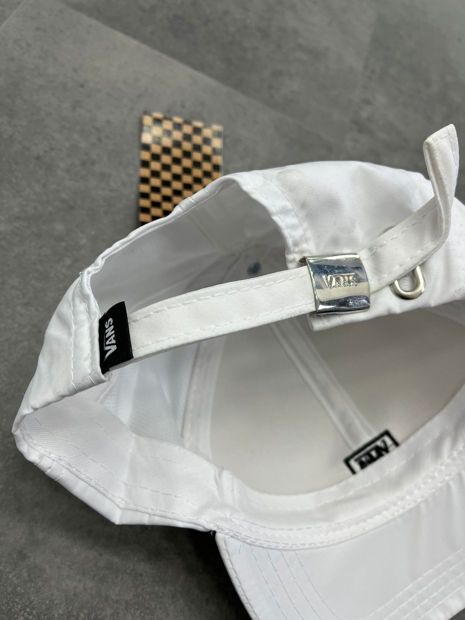 Yeni Sezon Ceast Mid Icon Nakış Logo White Şapka